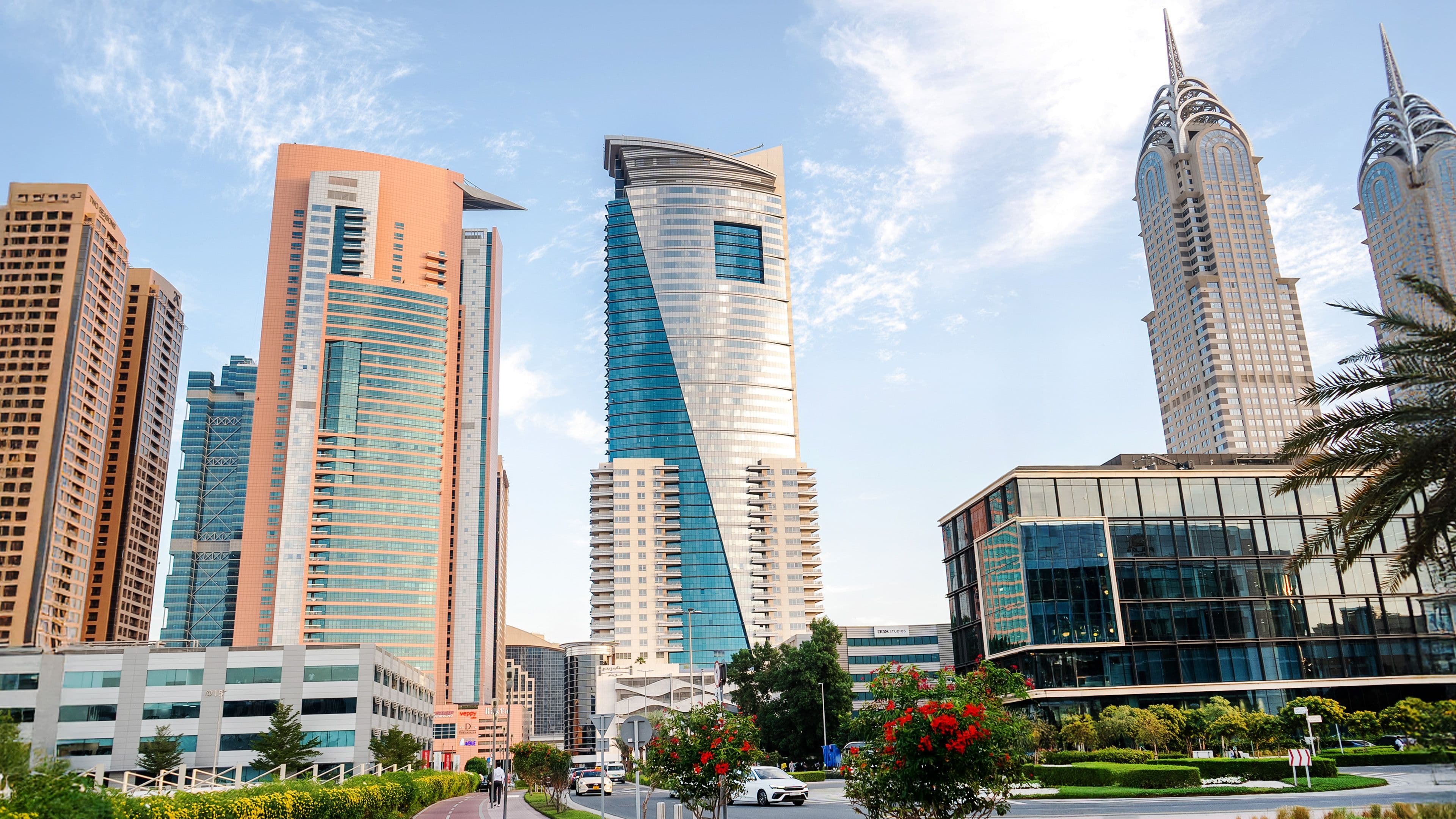 Staybridge Suites Dubai Internet City - Image 1