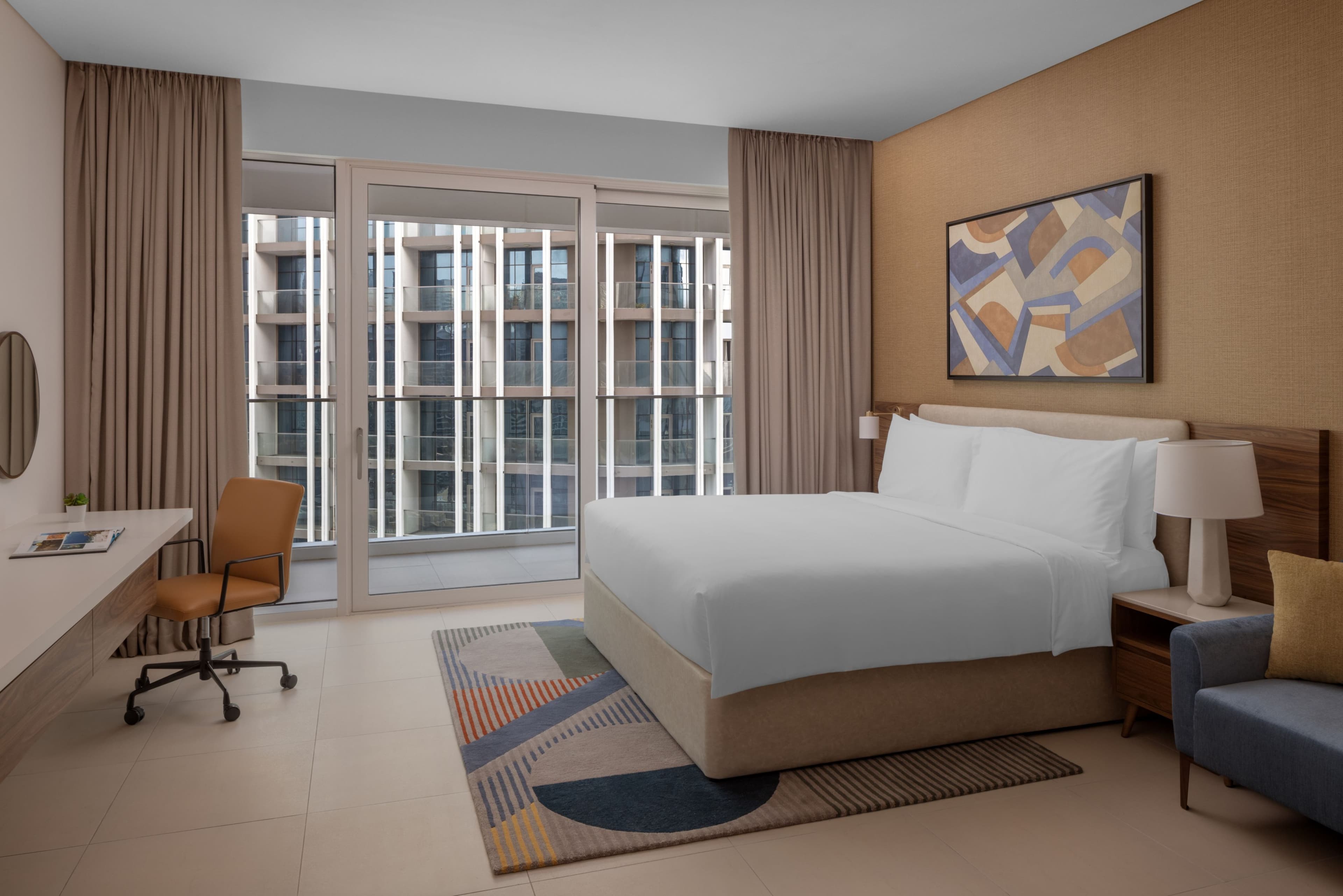 Staybridge Suites Dubai Business Bay - Image 2