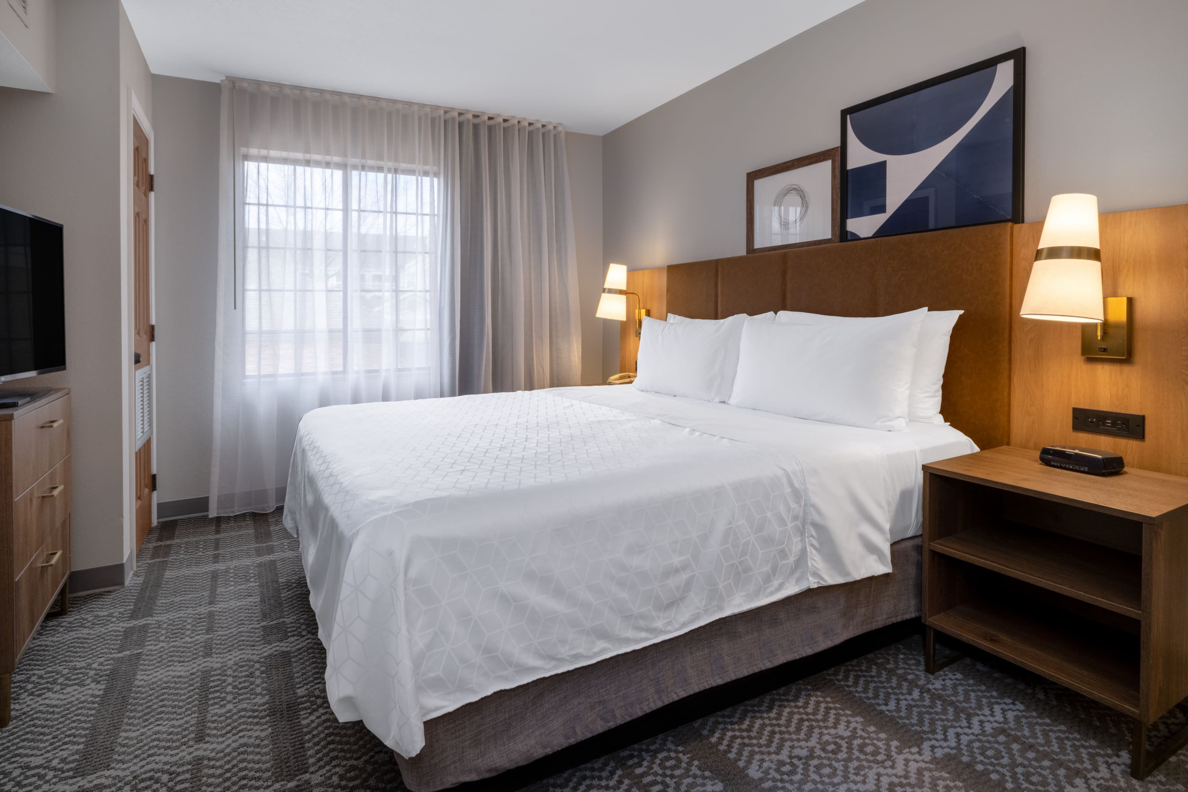 Staybridge Suites Columbus-Dublin — 25