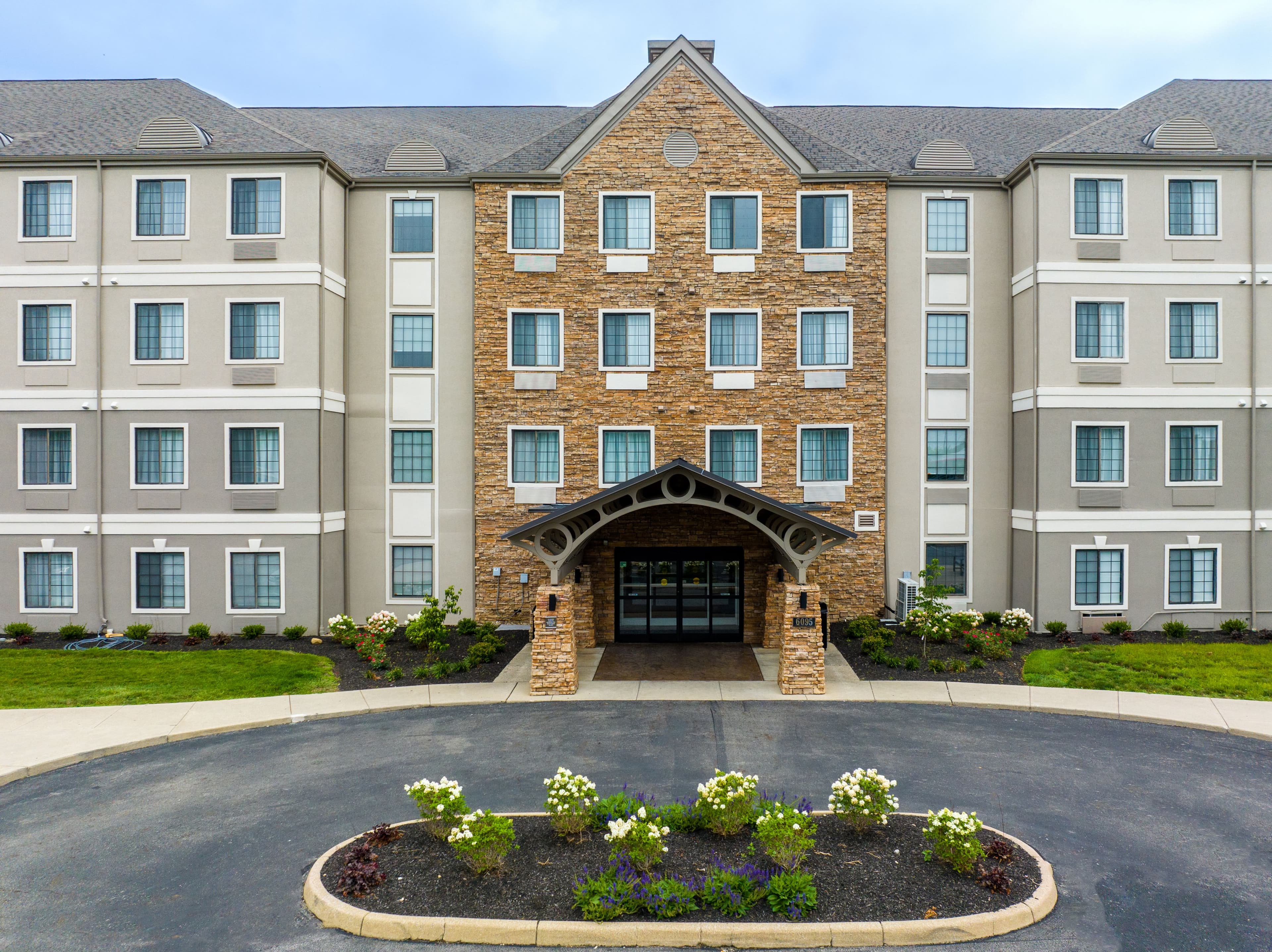 Staybridge Suites Columbus-Dublin - Image 1