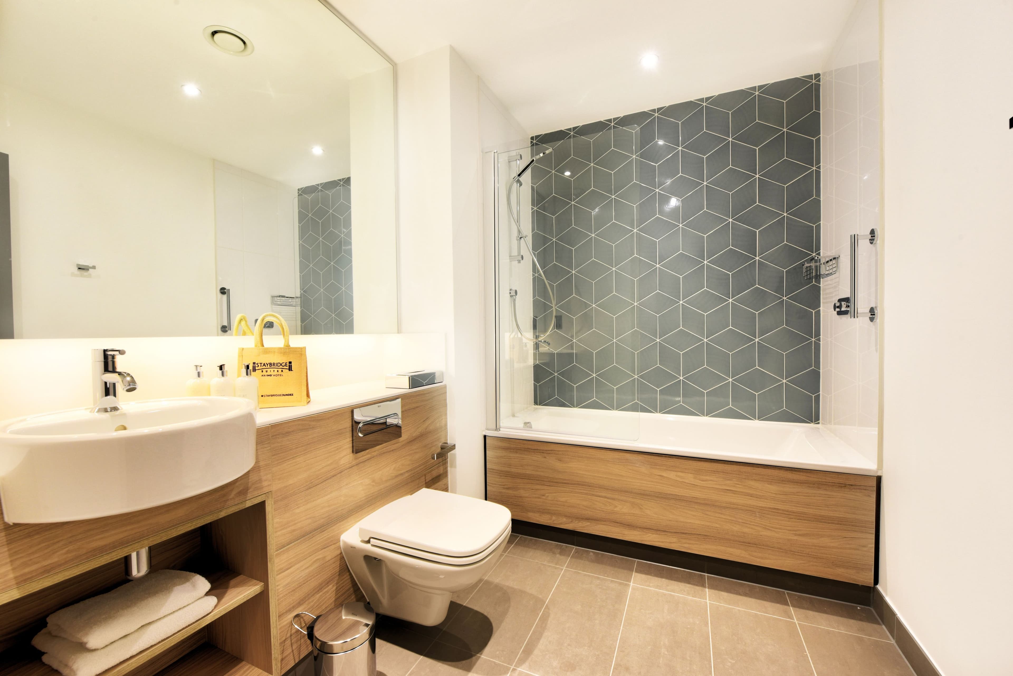 Staybridge Suites Dundee — 9
