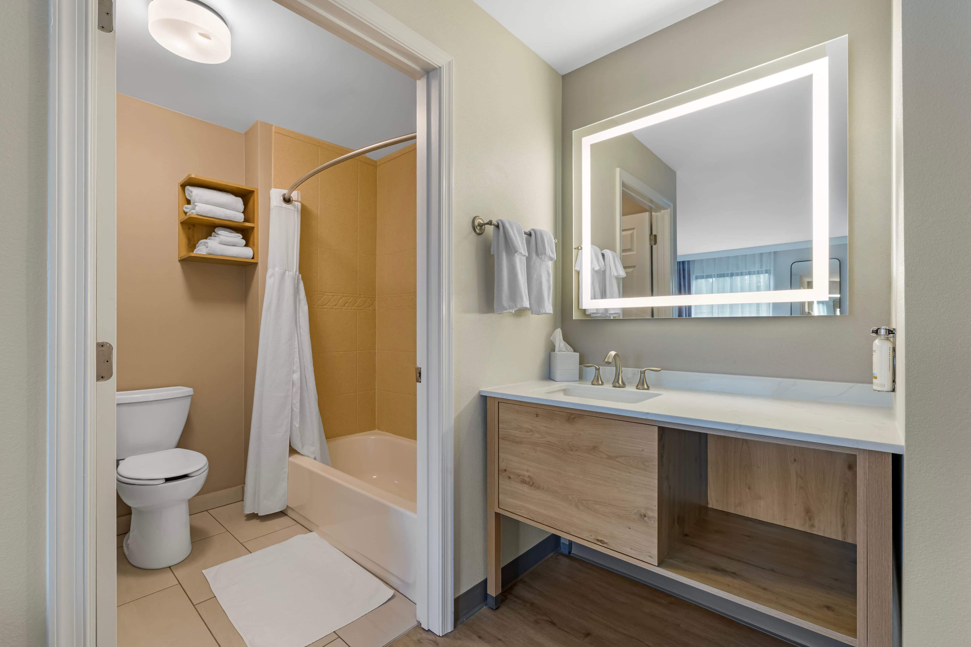 Staybridge Suites Stroudsburg (East) Poconos — 4