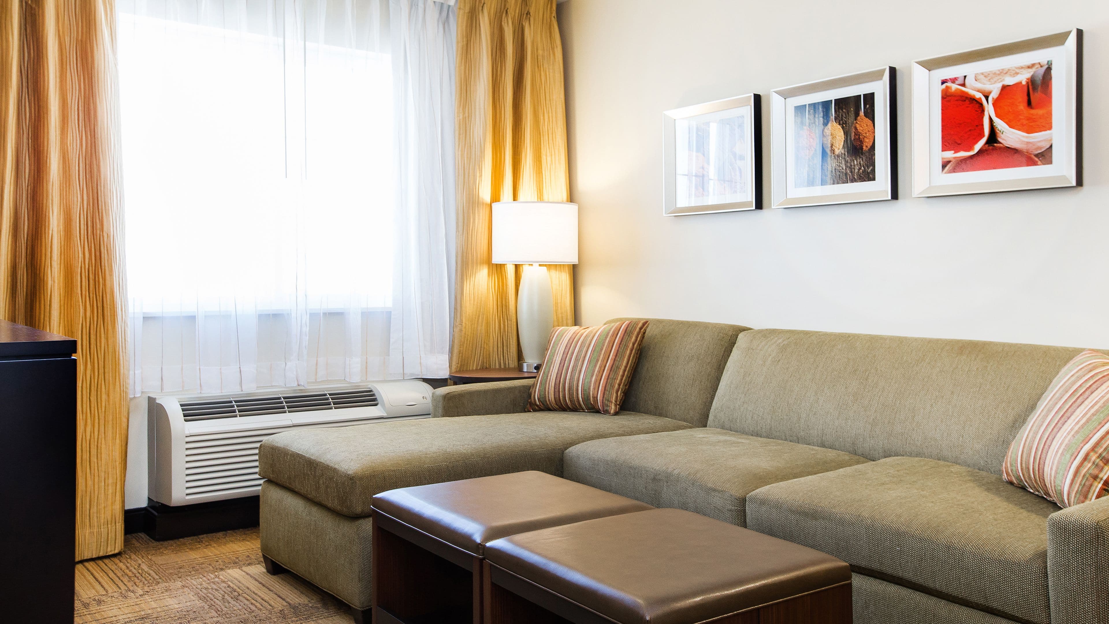Staybridge Suites West Edmonton - Image 4