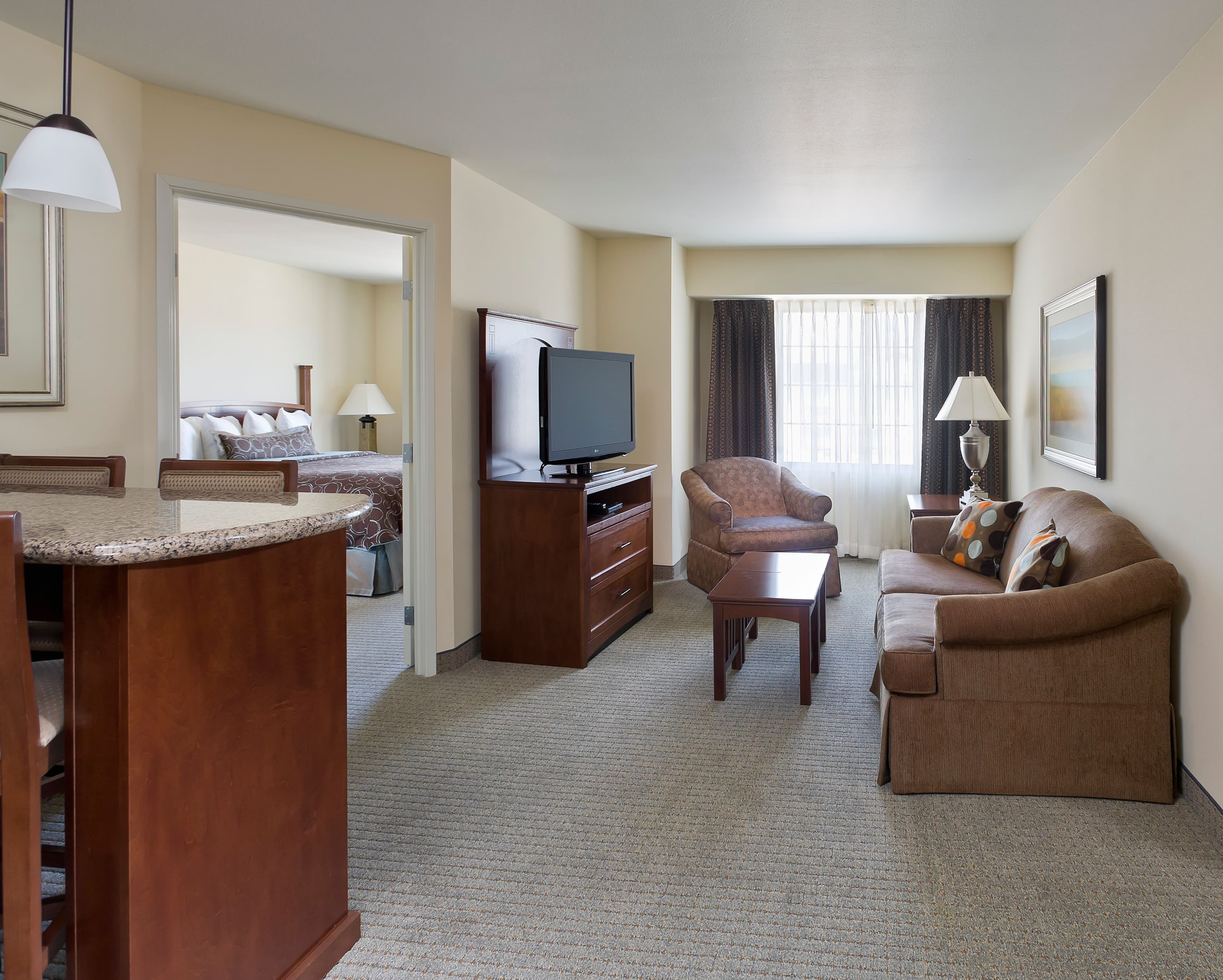 Staybridge Suites El Paso Airport Area — 31