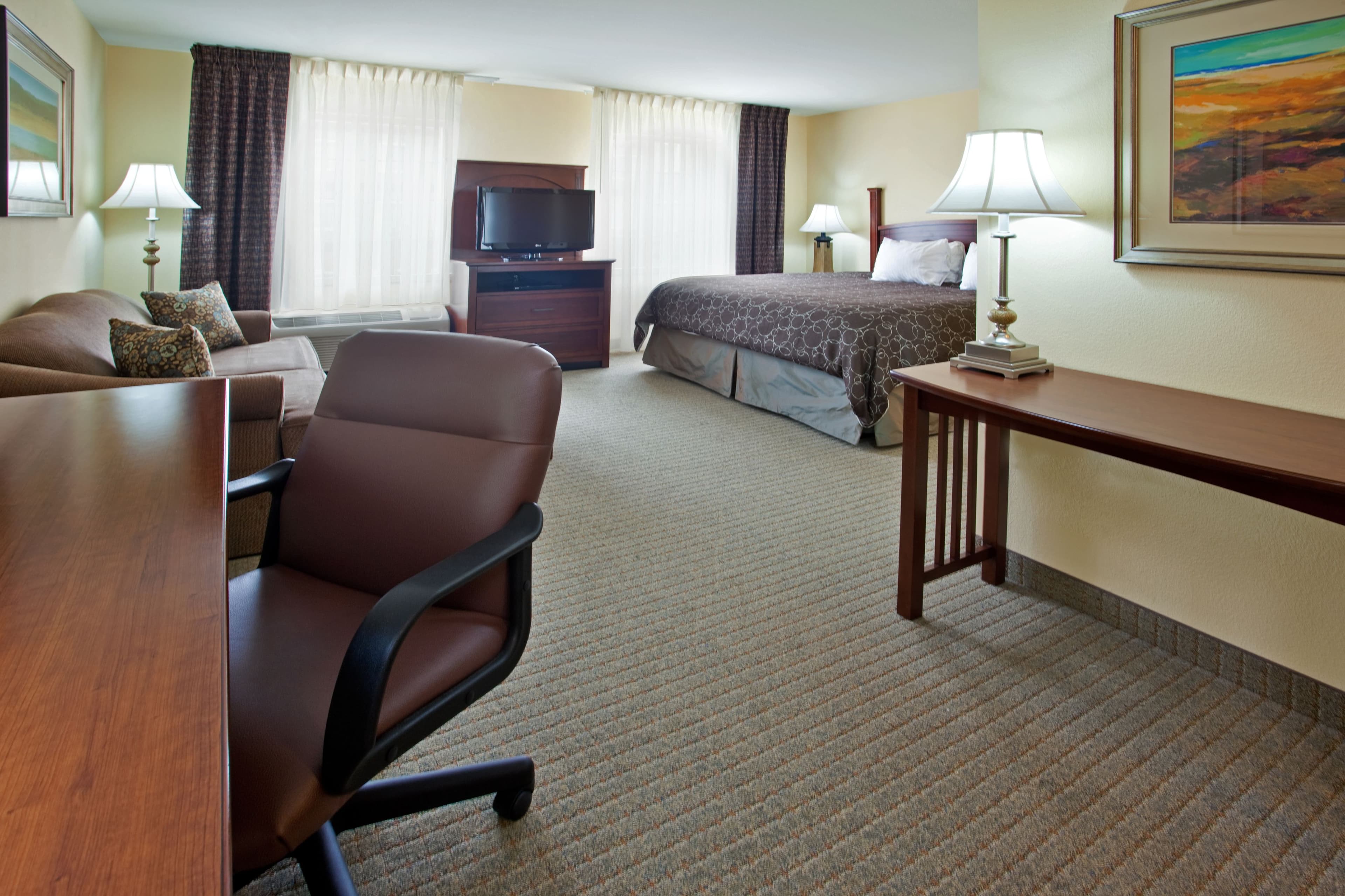 Staybridge Suites Elkhart North — 6