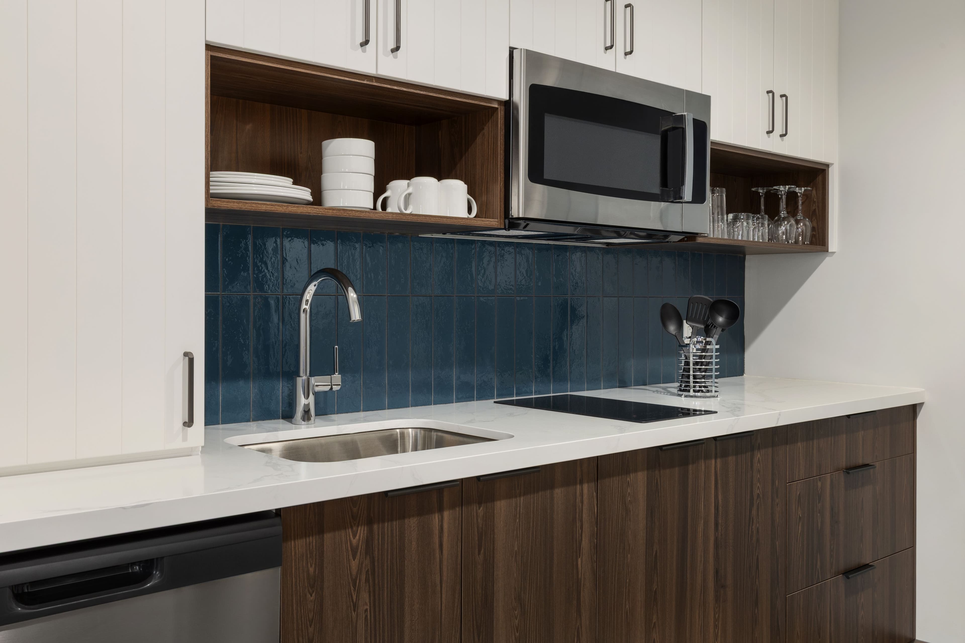 Staybridge Suites Toronto Airport East — 11