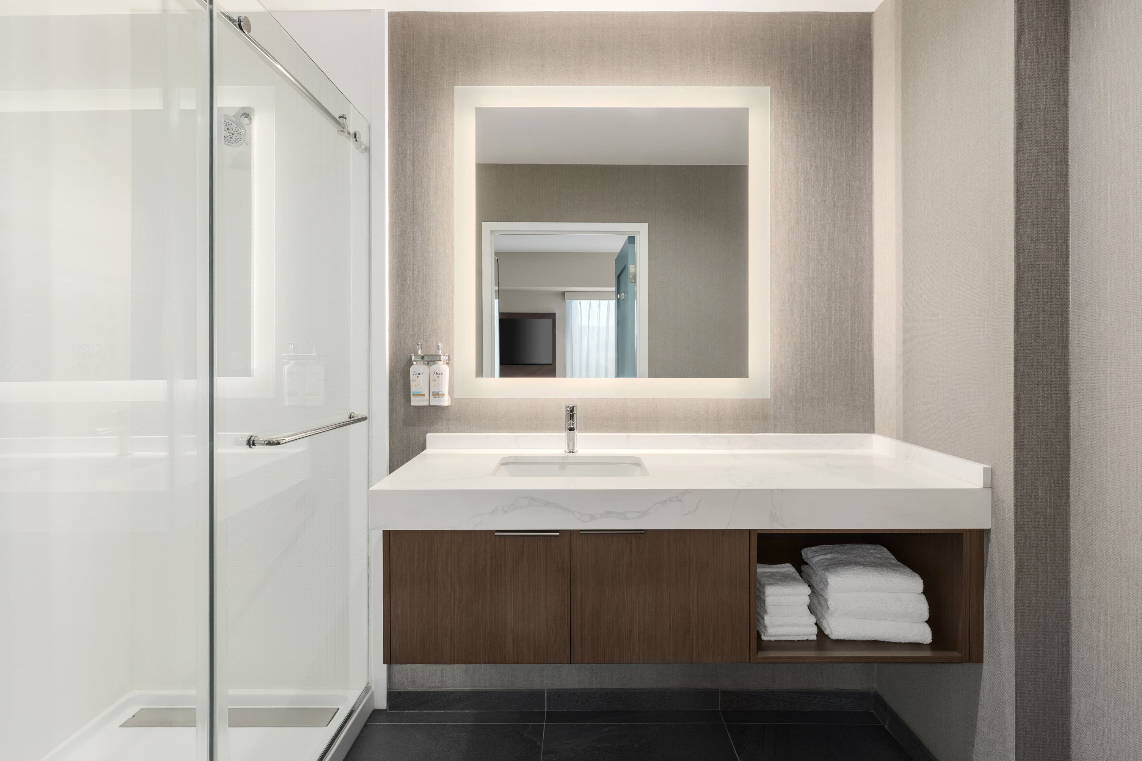 Staybridge Suites Toronto Airport East — 5