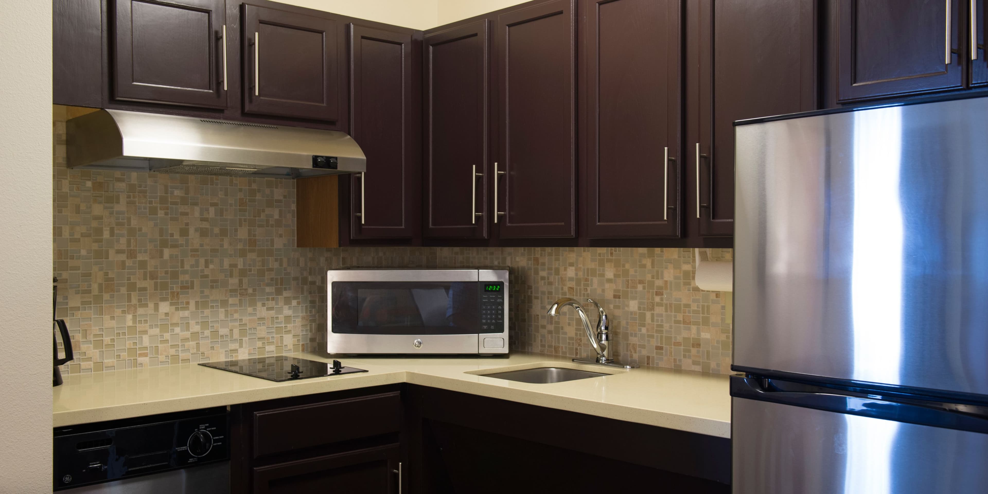 Staybridge Suites Fargo - Image 4