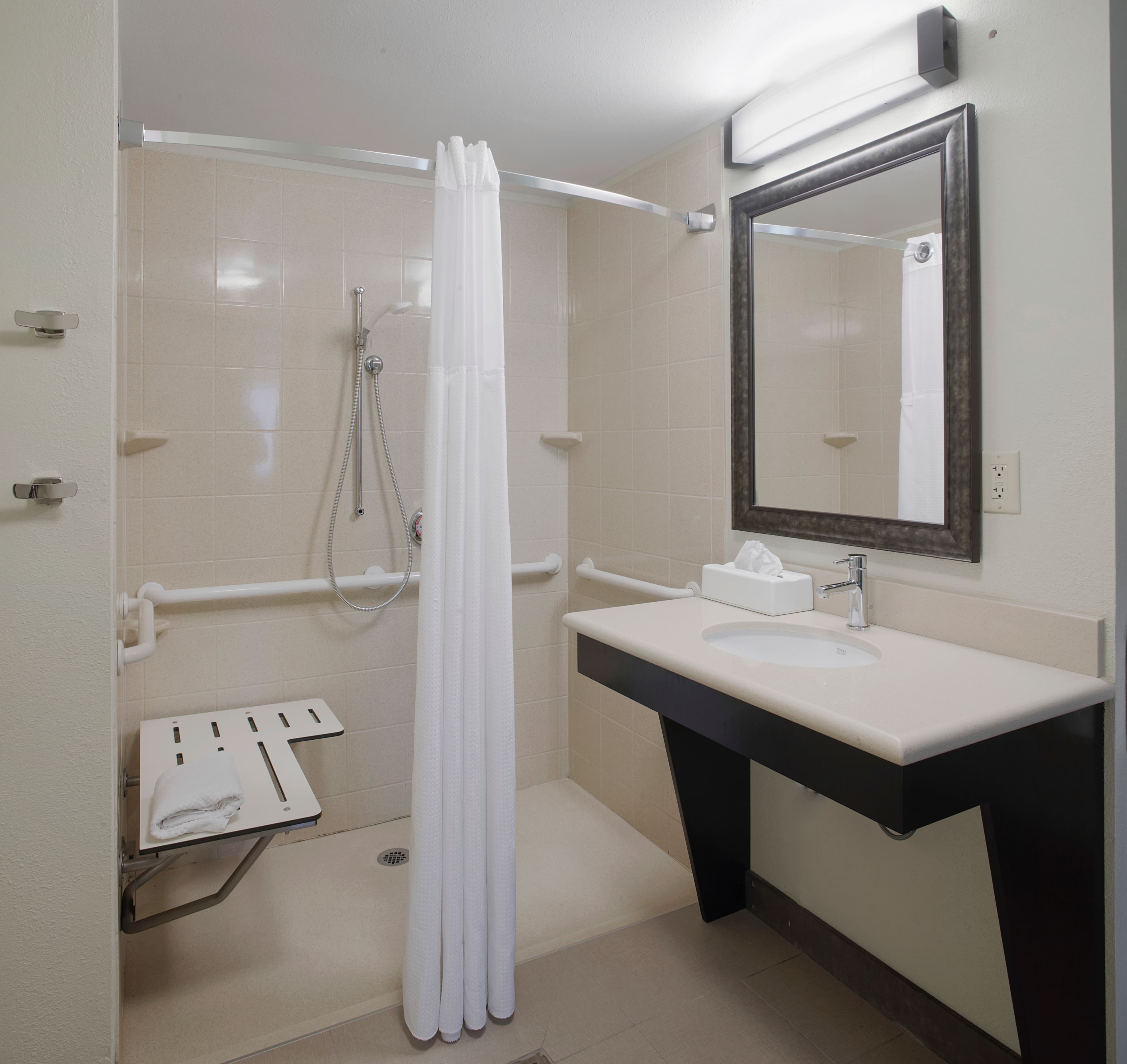 Staybridge Suites Fayetteville/Univ of Arkansas — 12