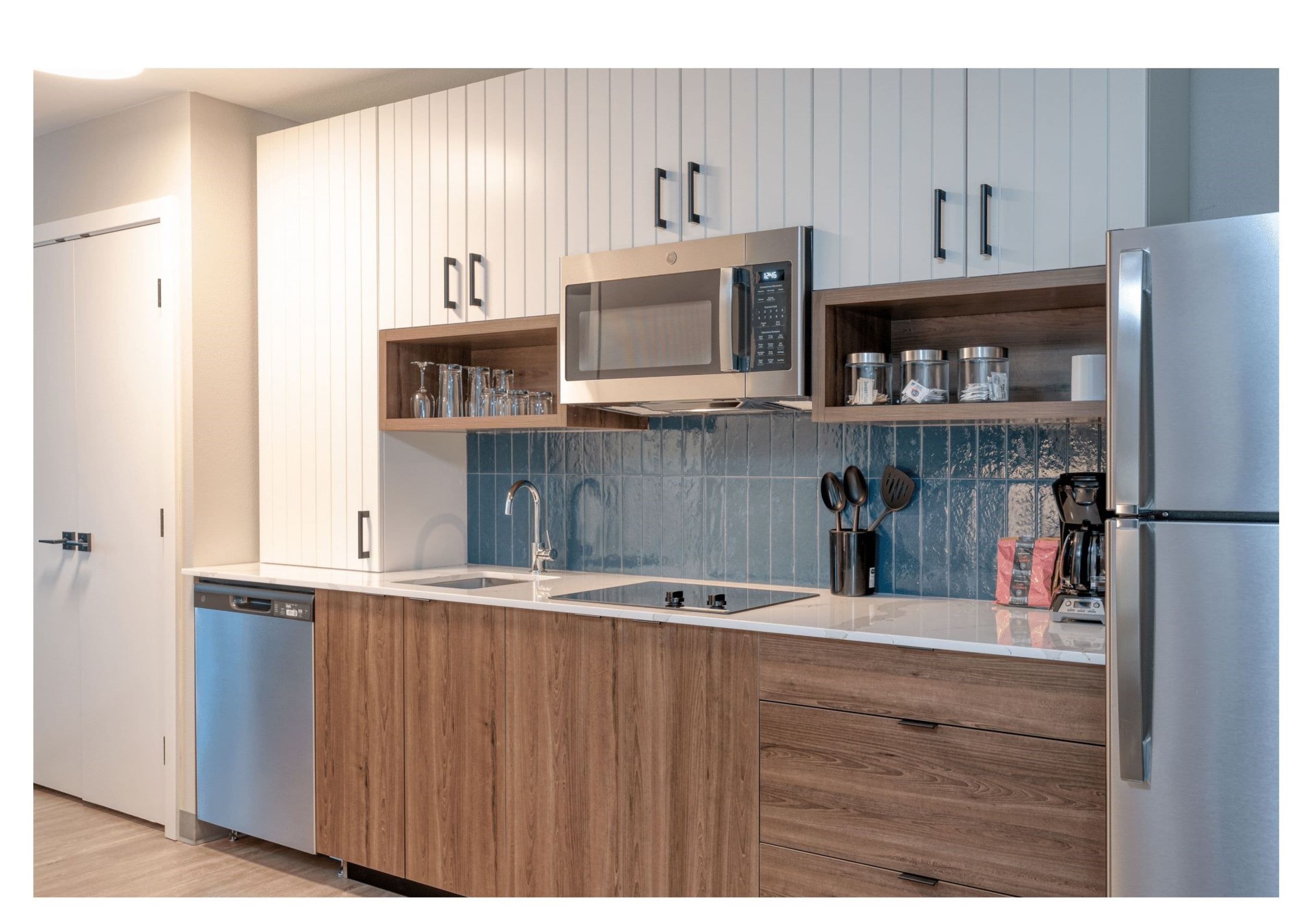 Staybridge Suites Federal Way - Seattle South — 16