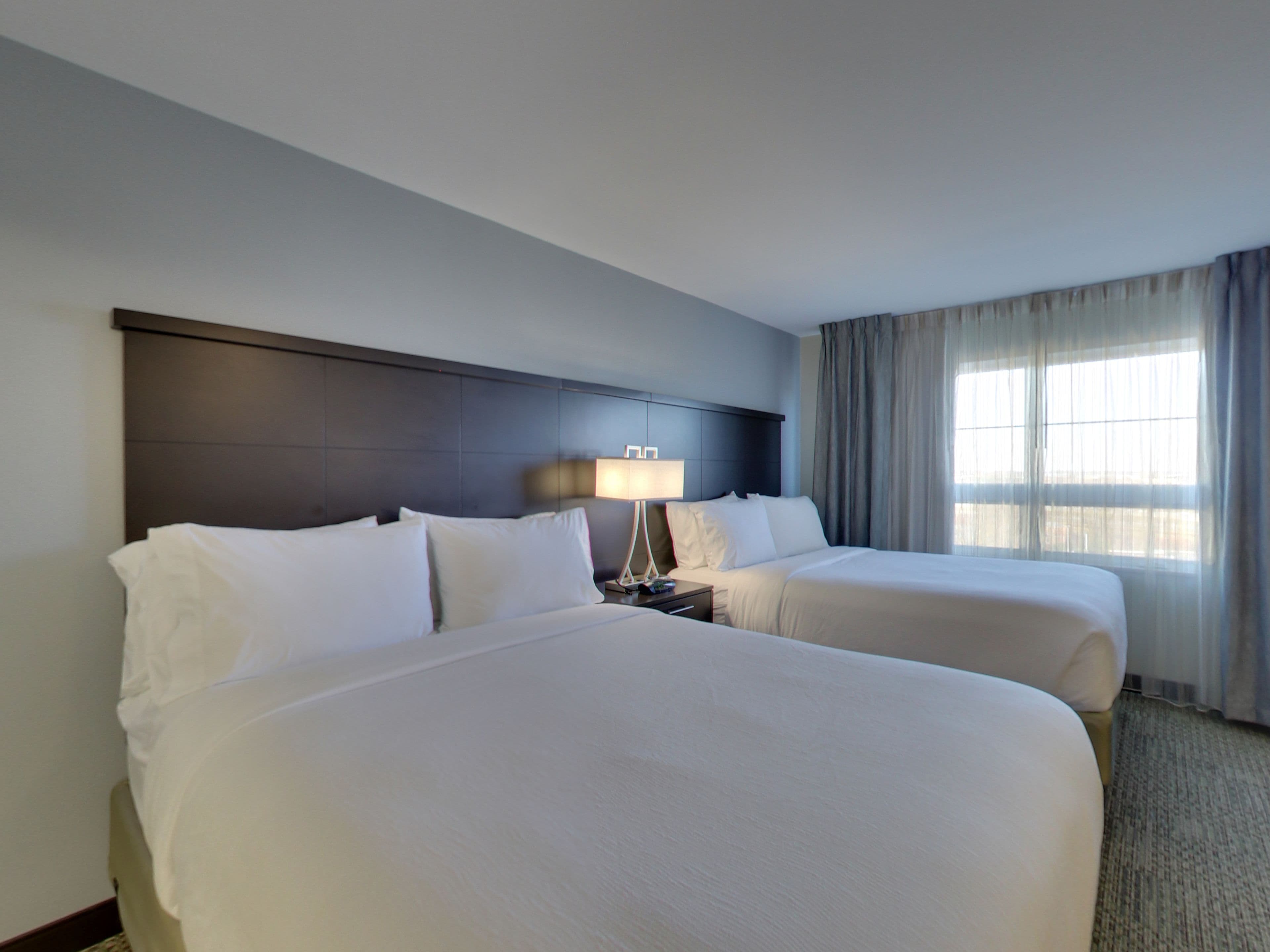 Staybridge Suites Madison - Fitchburg — 18
