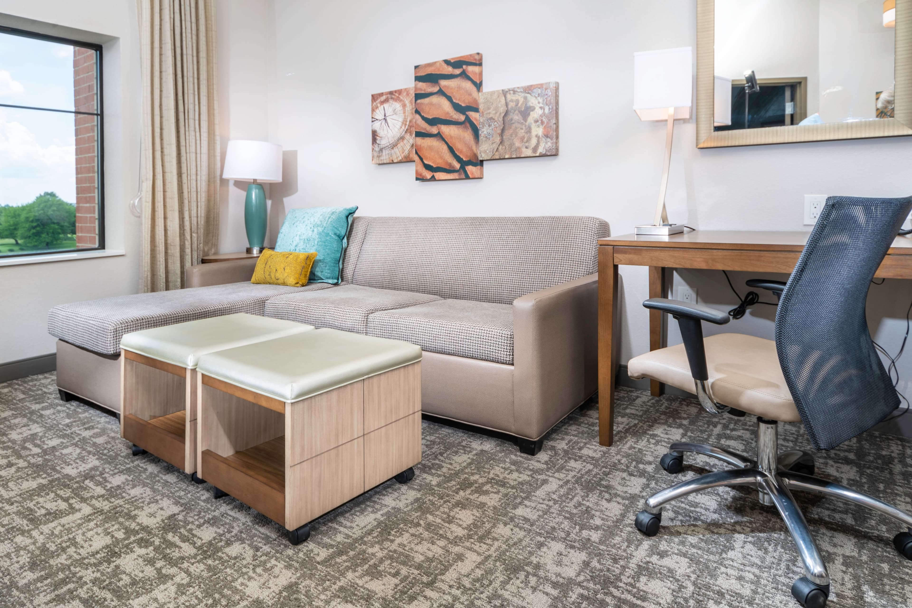Staybridge Suites Florence - Cincinnati South - Image 3