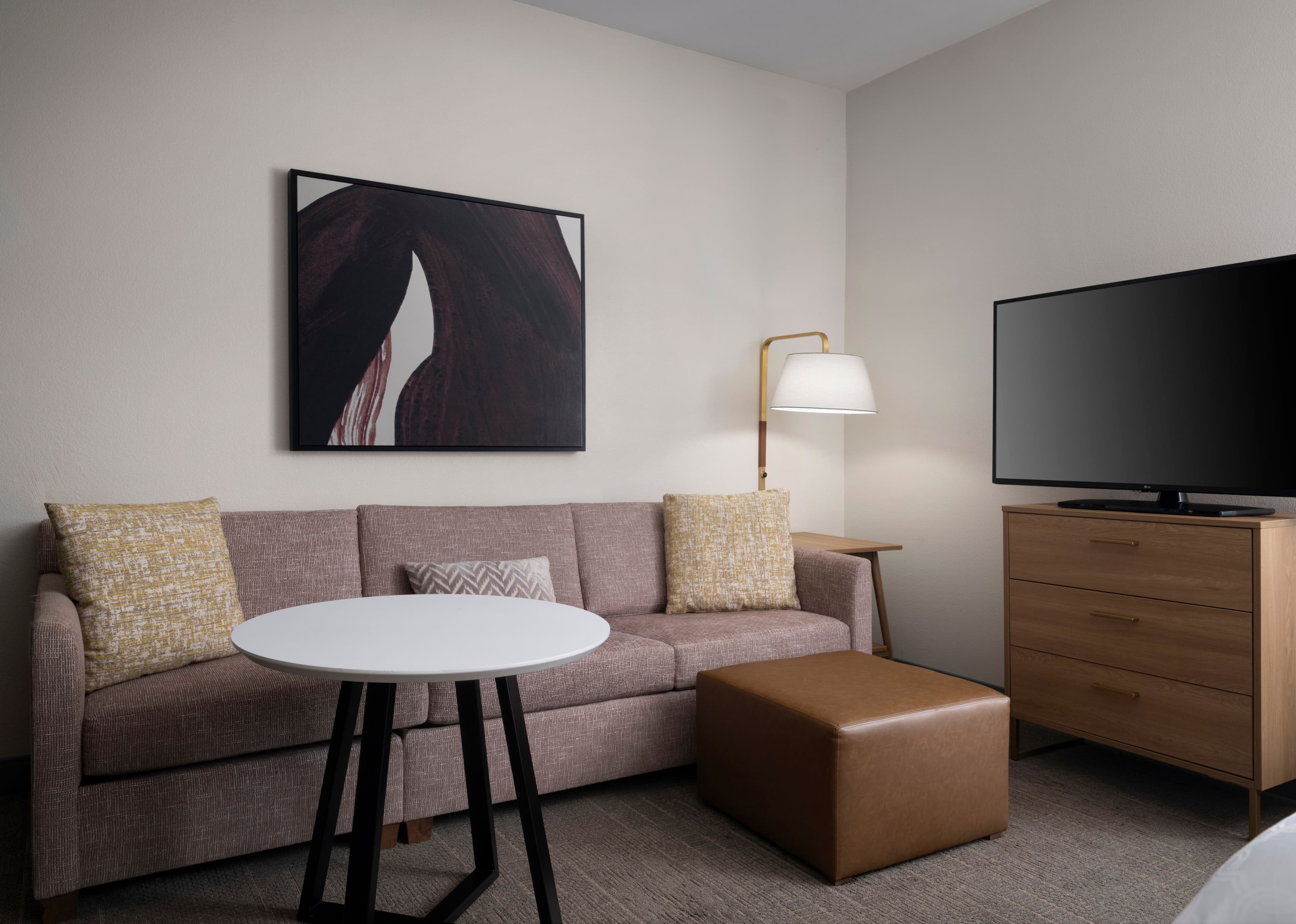 Staybridge Suites Flowood – NW Jackson - Image 4