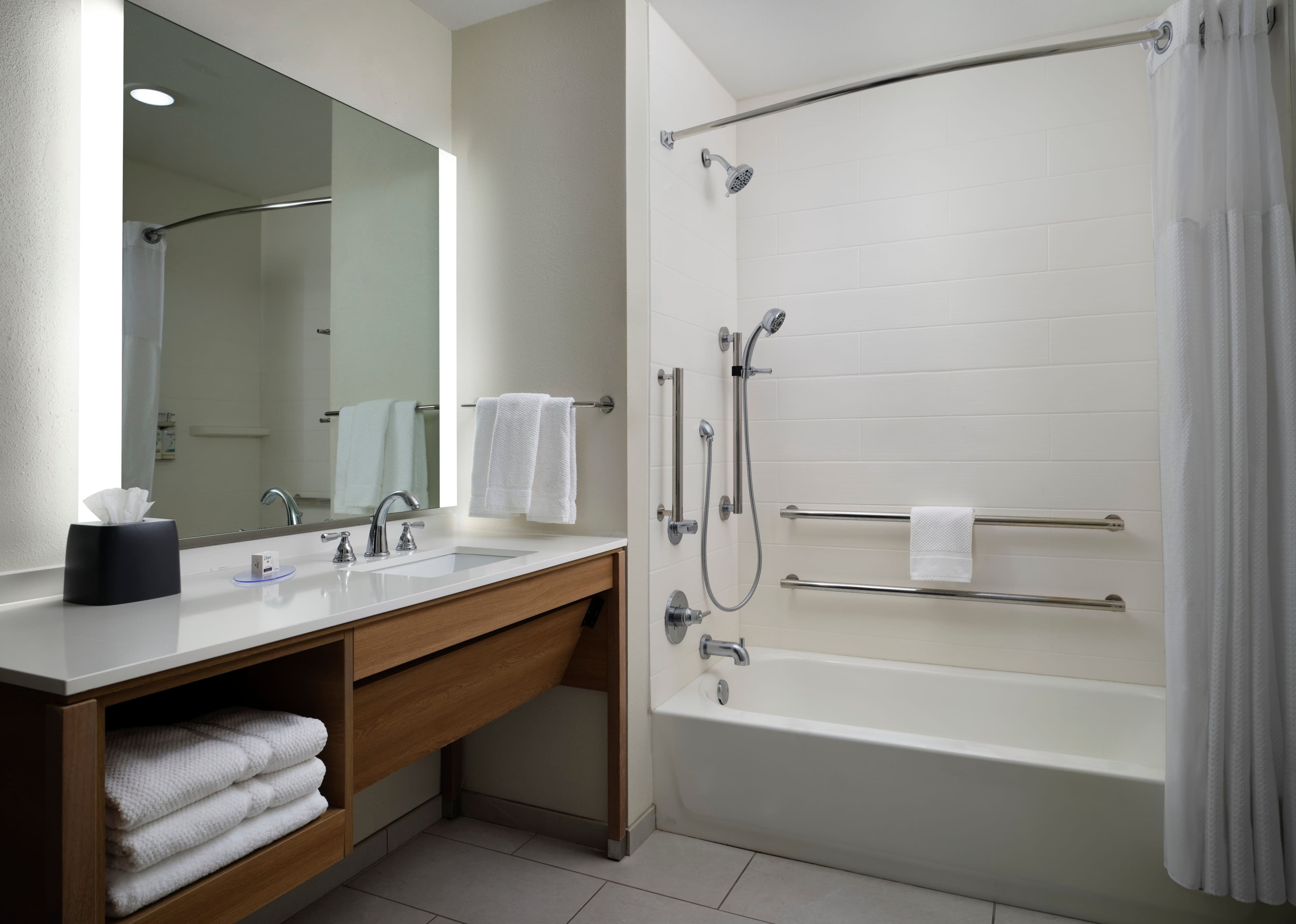 Staybridge Suites Flowood – NW Jackson - Image 5