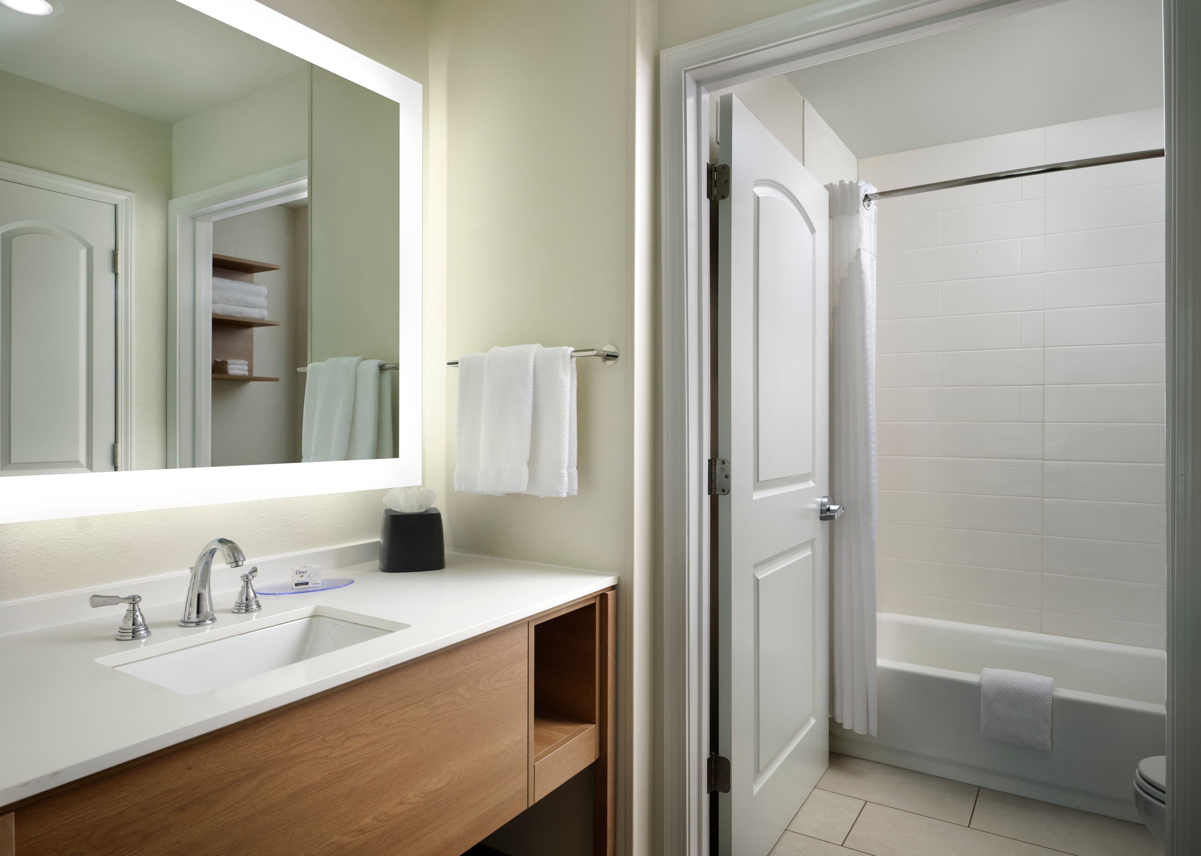 Staybridge Suites Flowood – NW Jackson — 11