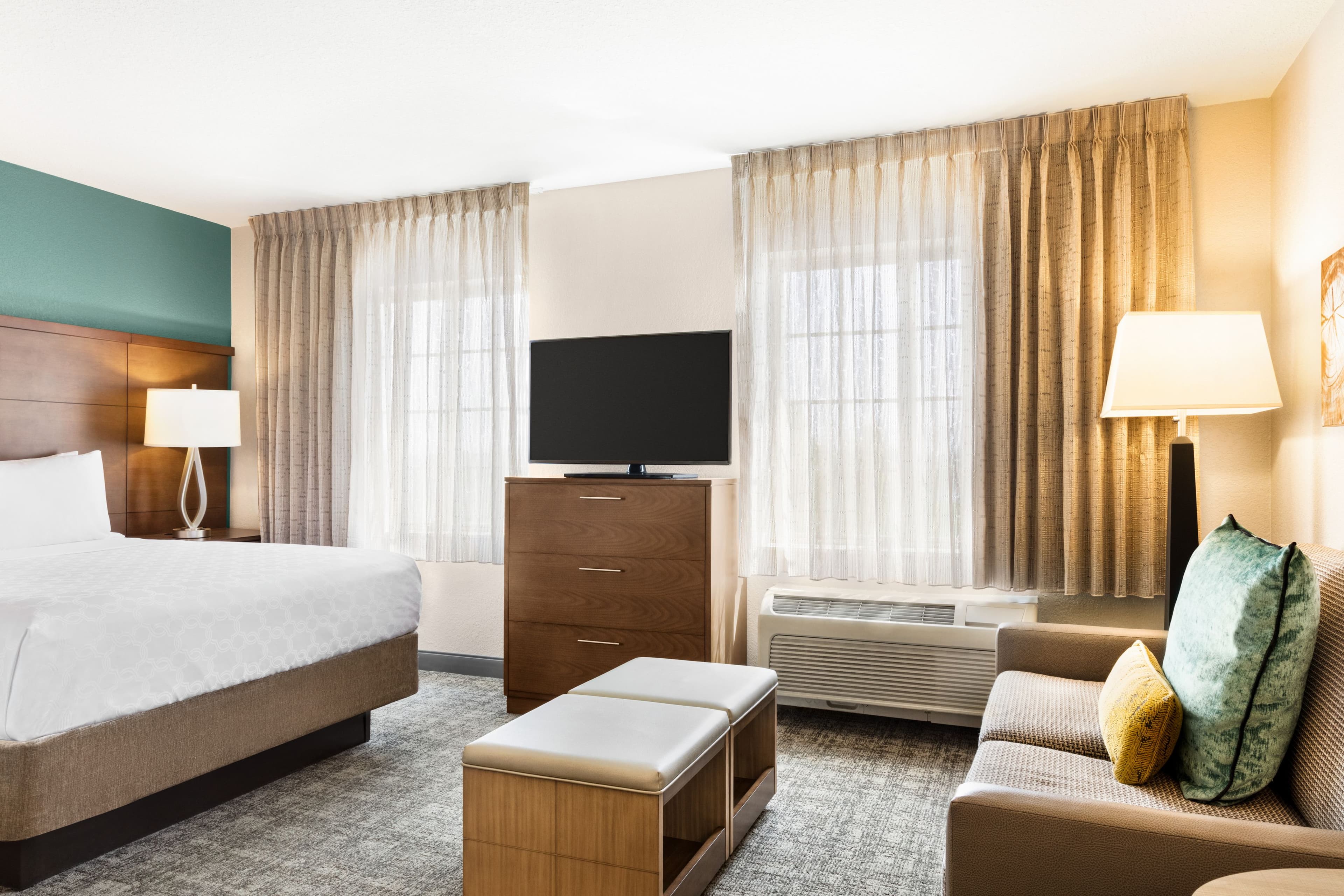 Staybridge Suites Fort Wayne - Image 4