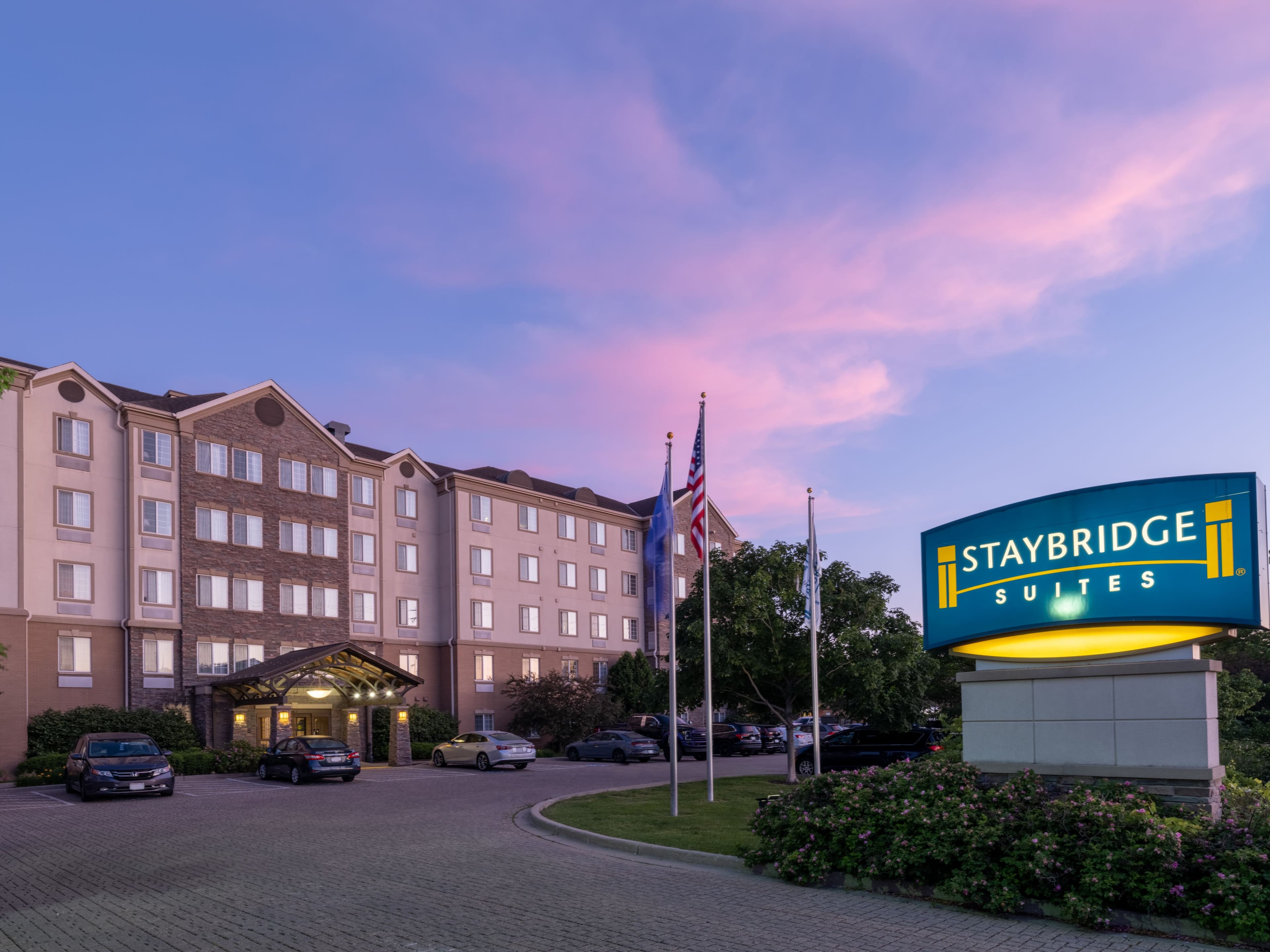 Staybridge Suites Milwaukee Airport South - Image 1