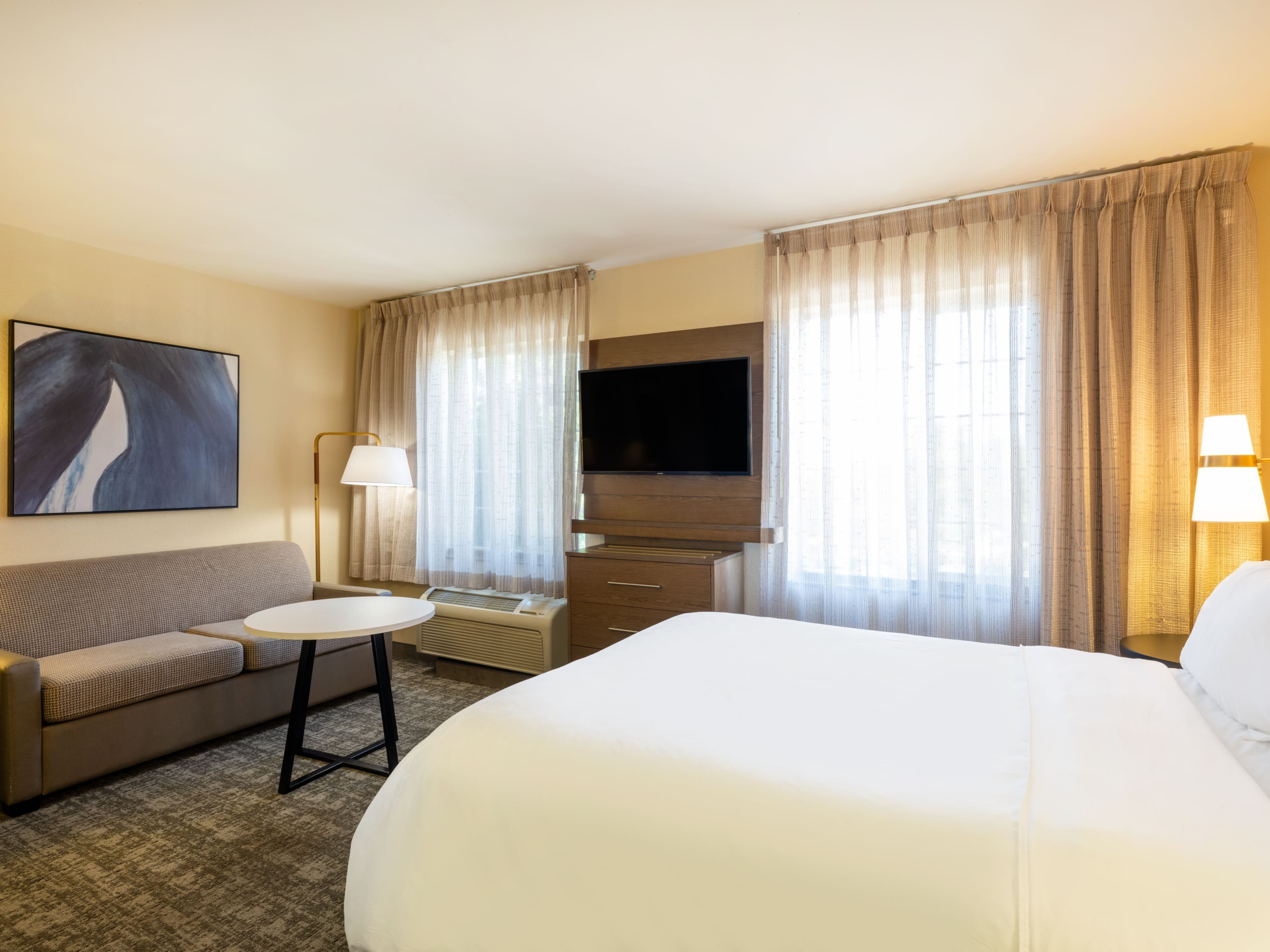 Staybridge Suites Milwaukee Airport South — 5