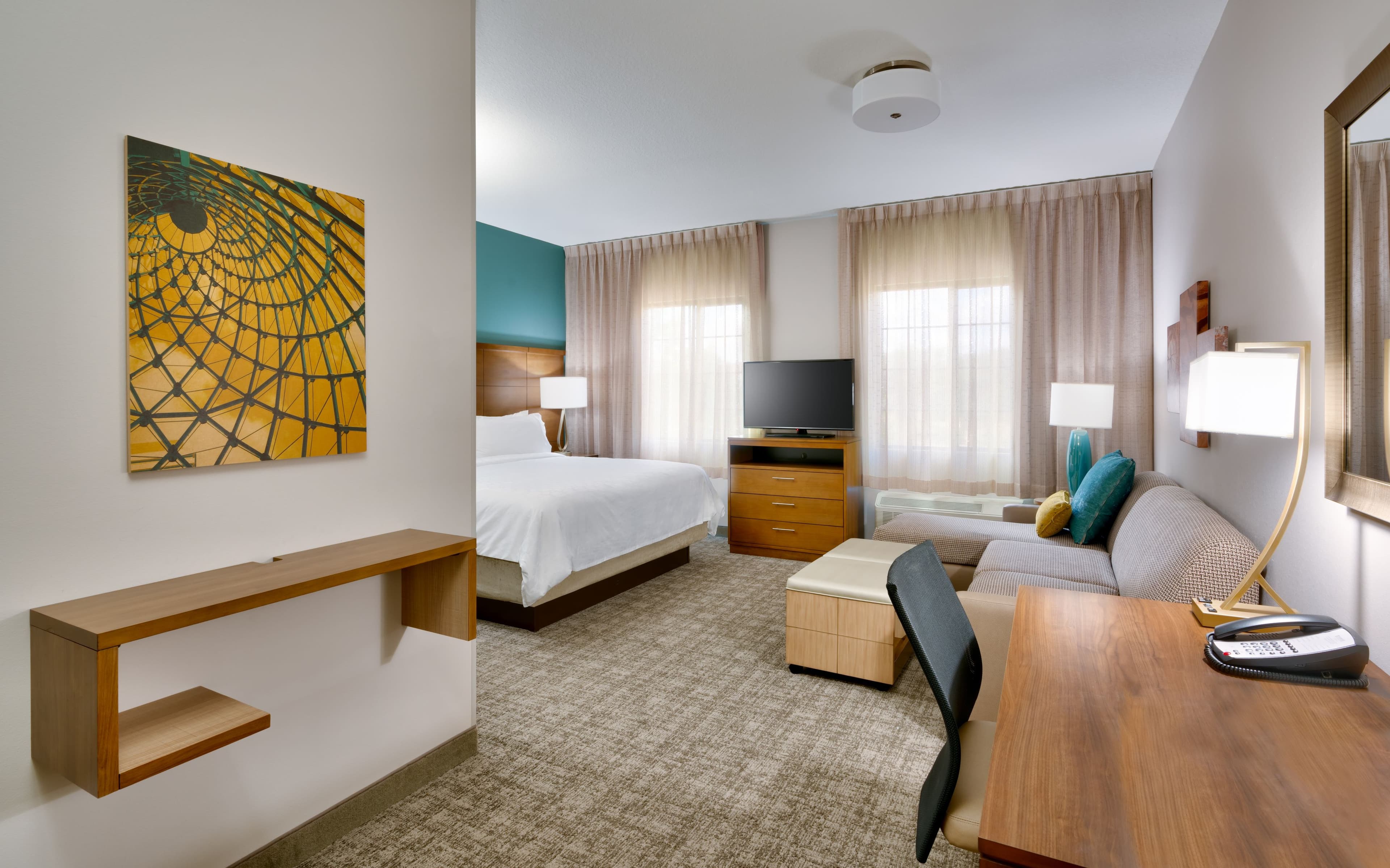 Staybridge Suites Gainesville I-75 - Image 4