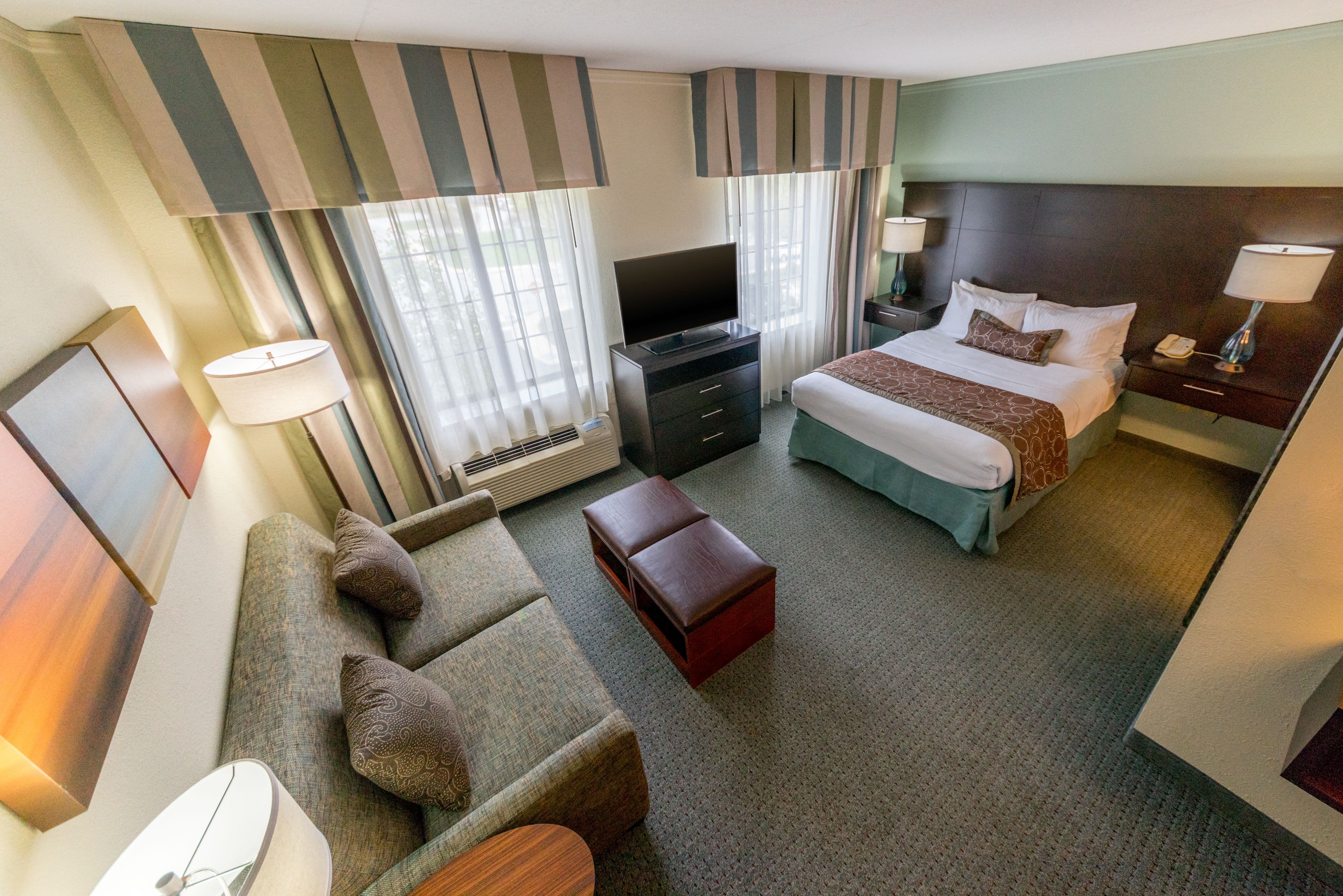 Staybridge Suites Wilmington - Brandywine Valley — 4