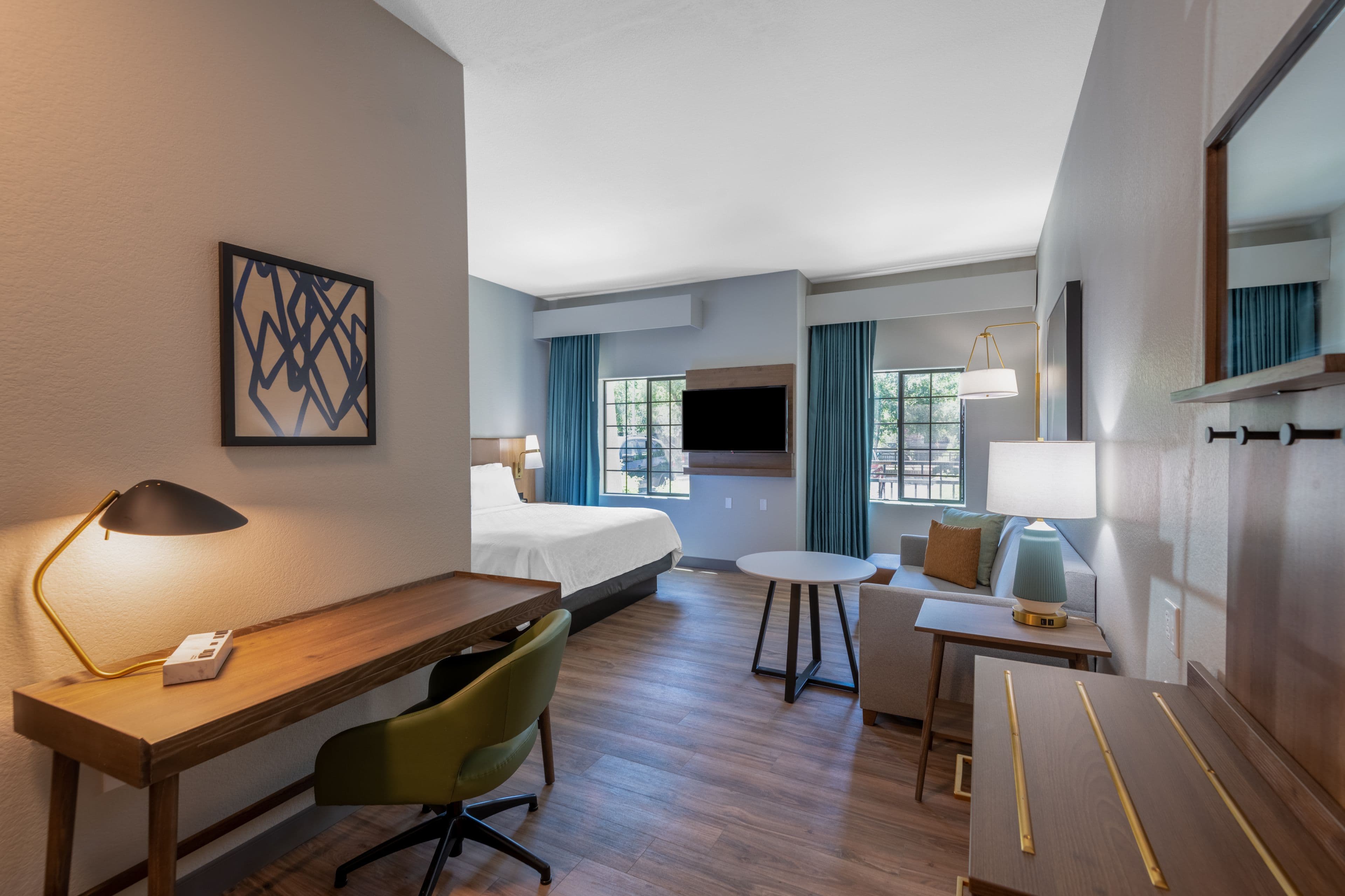 Staybridge Suites Phoenix - Glendale Sports Dist — 18