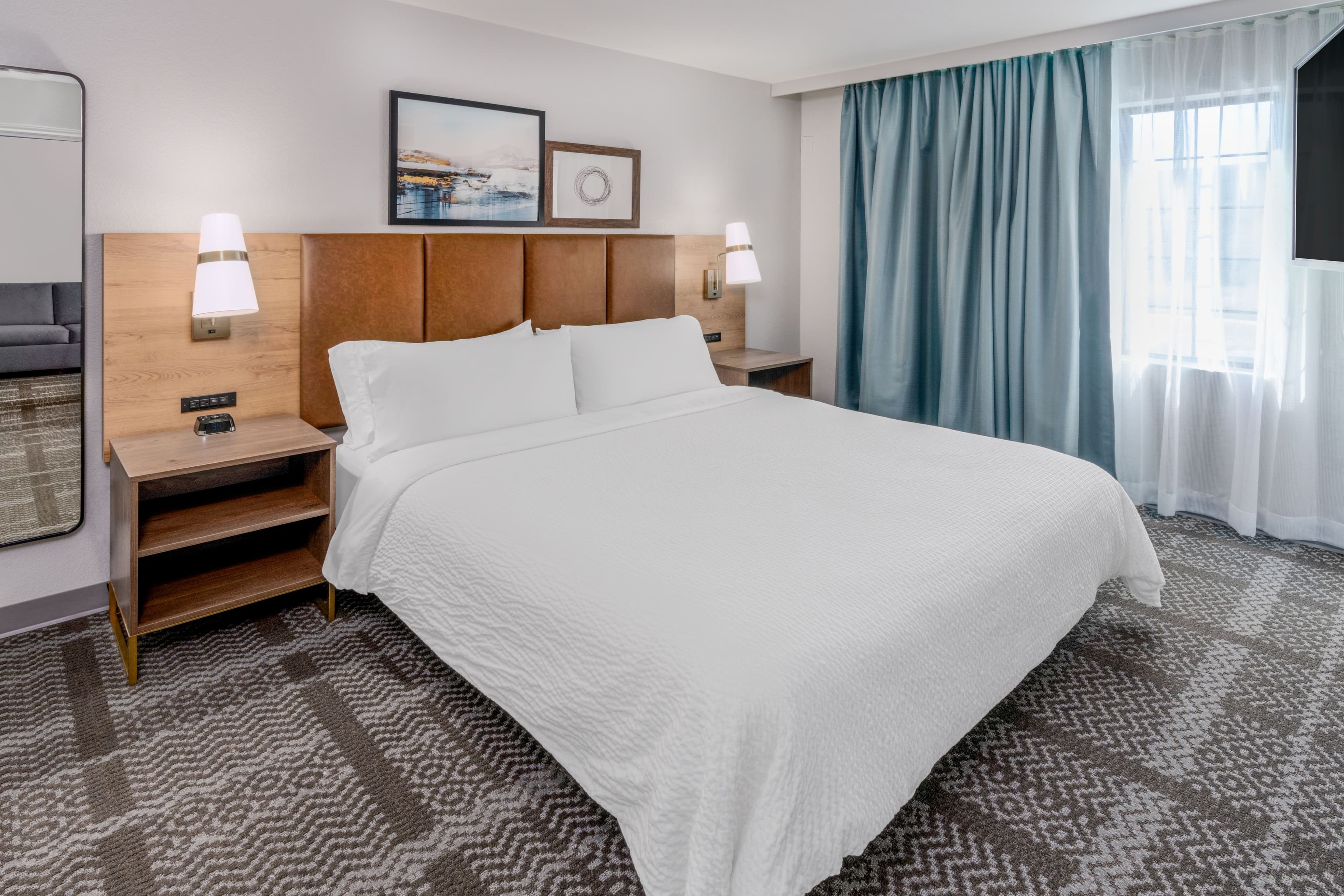Staybridge Suites Denver-Cherry Creek — 10