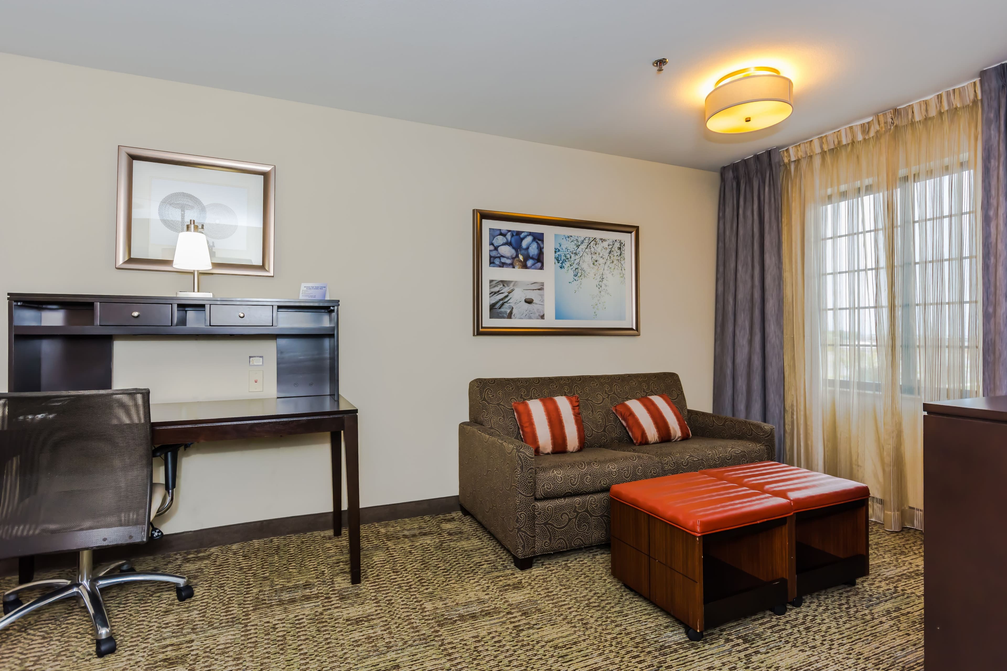 Staybridge Suites Grand Forks — 12