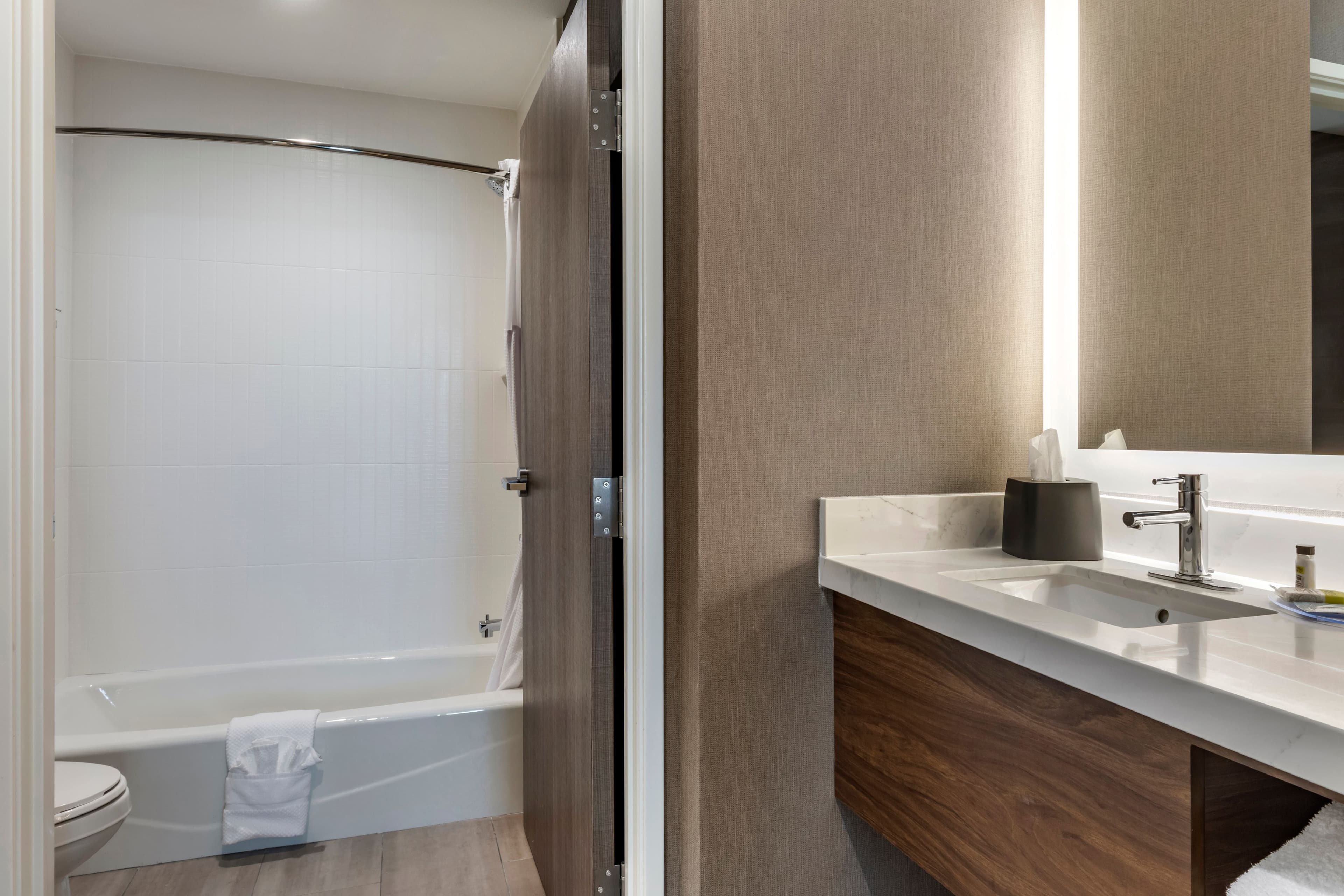 Staybridge Suites Dallas - Grand Prairie — 13