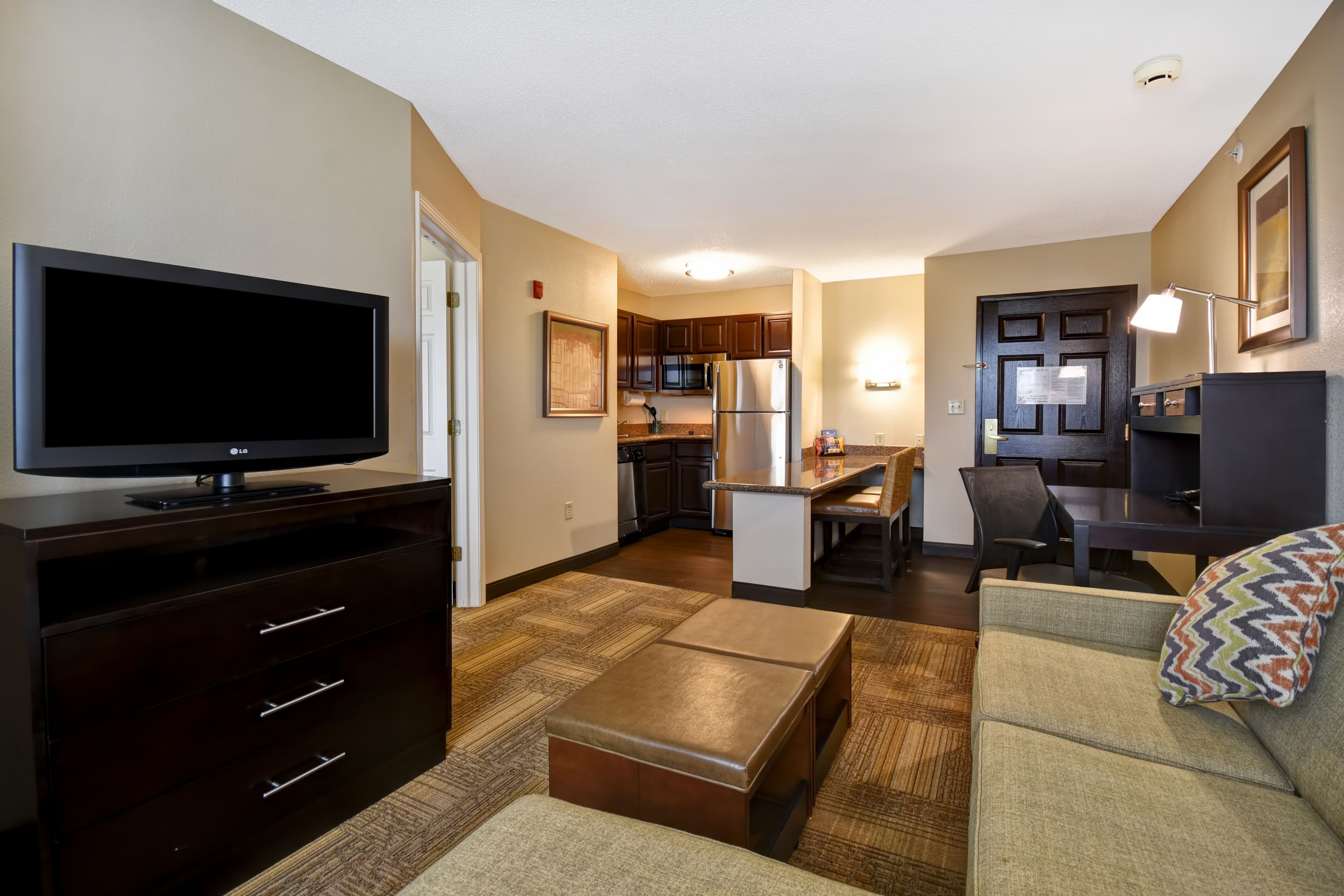 Staybridge Suites Grand Rapids - Airport — 8