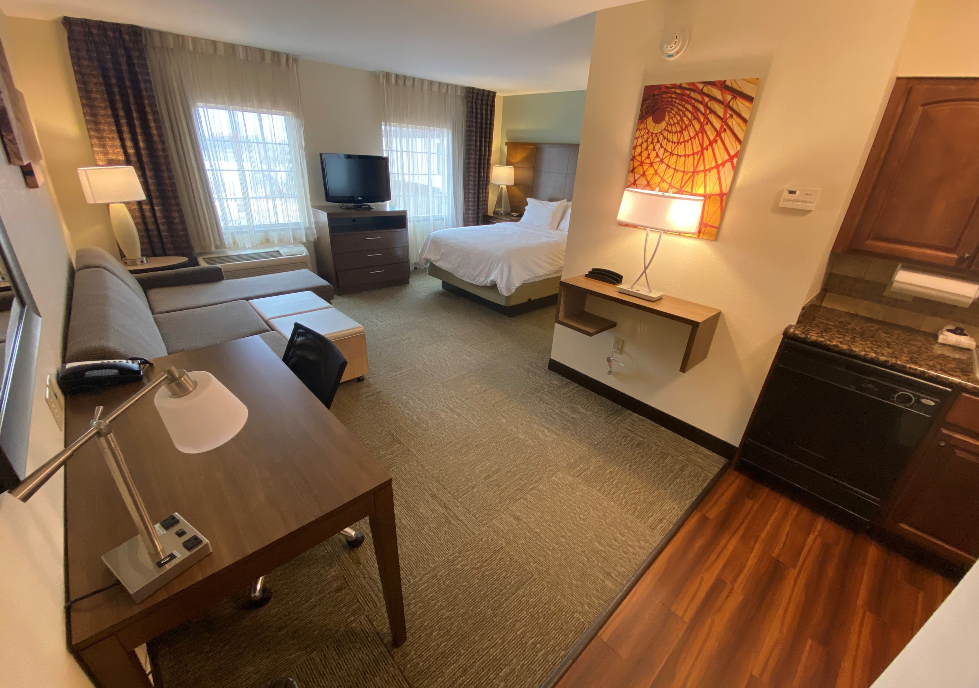 Staybridge Suites Great Falls — 14