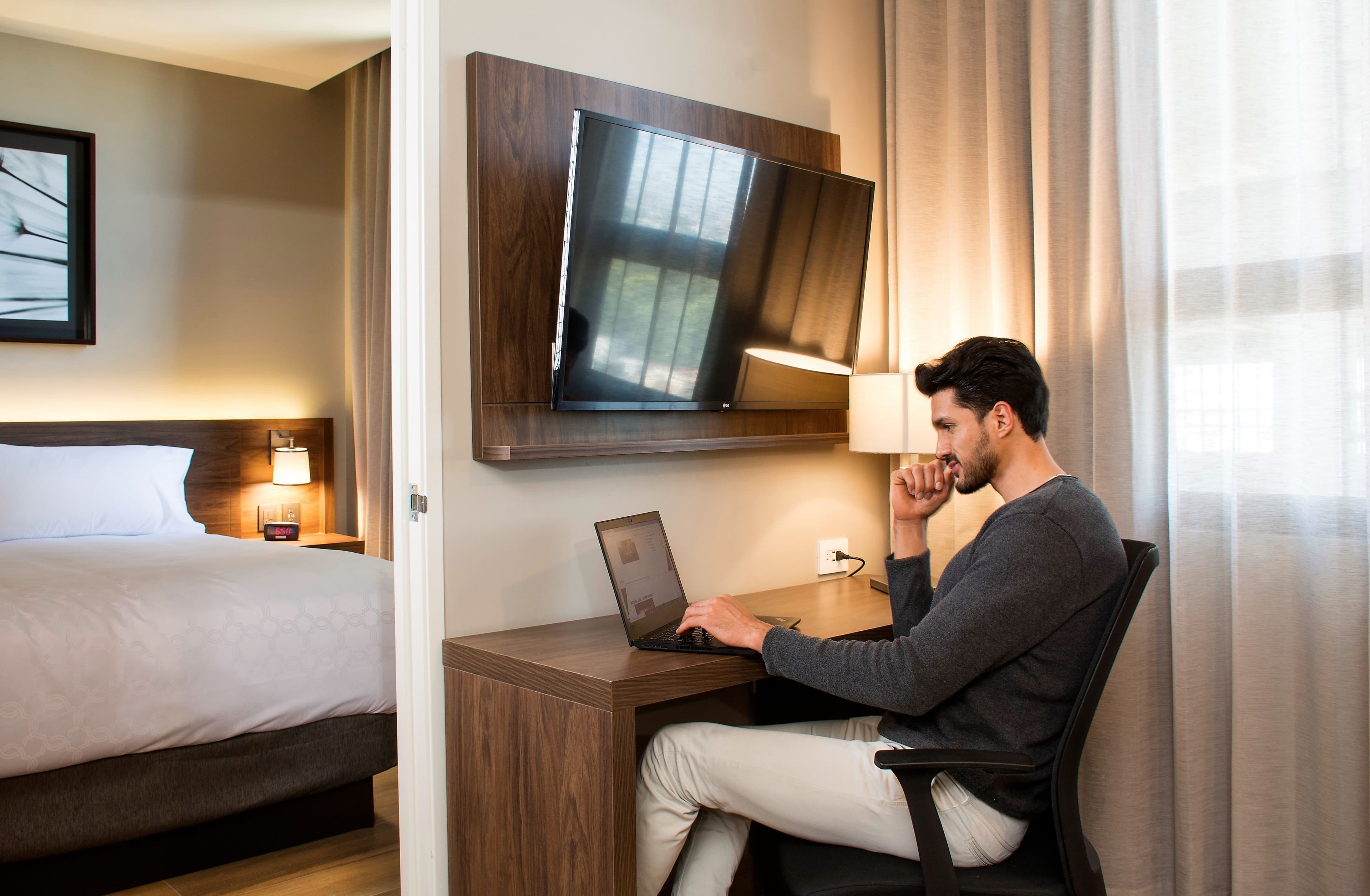 Staybridge Suites Guadalajara Novena — 14