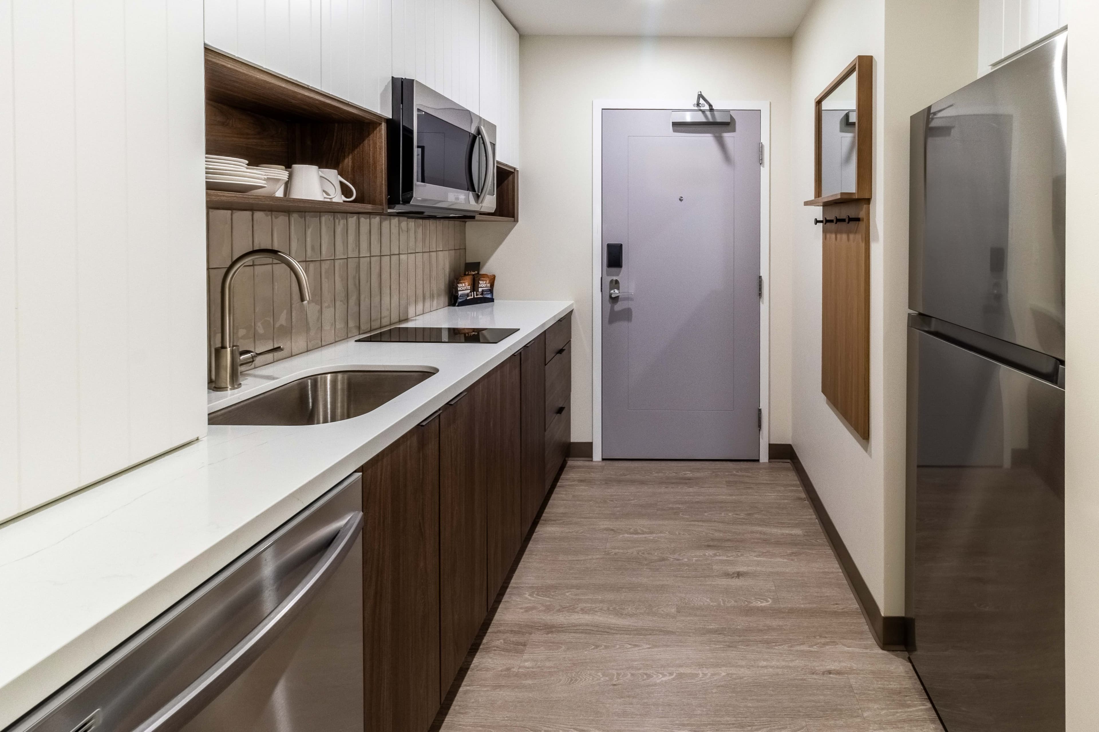Standard Room - Image 9