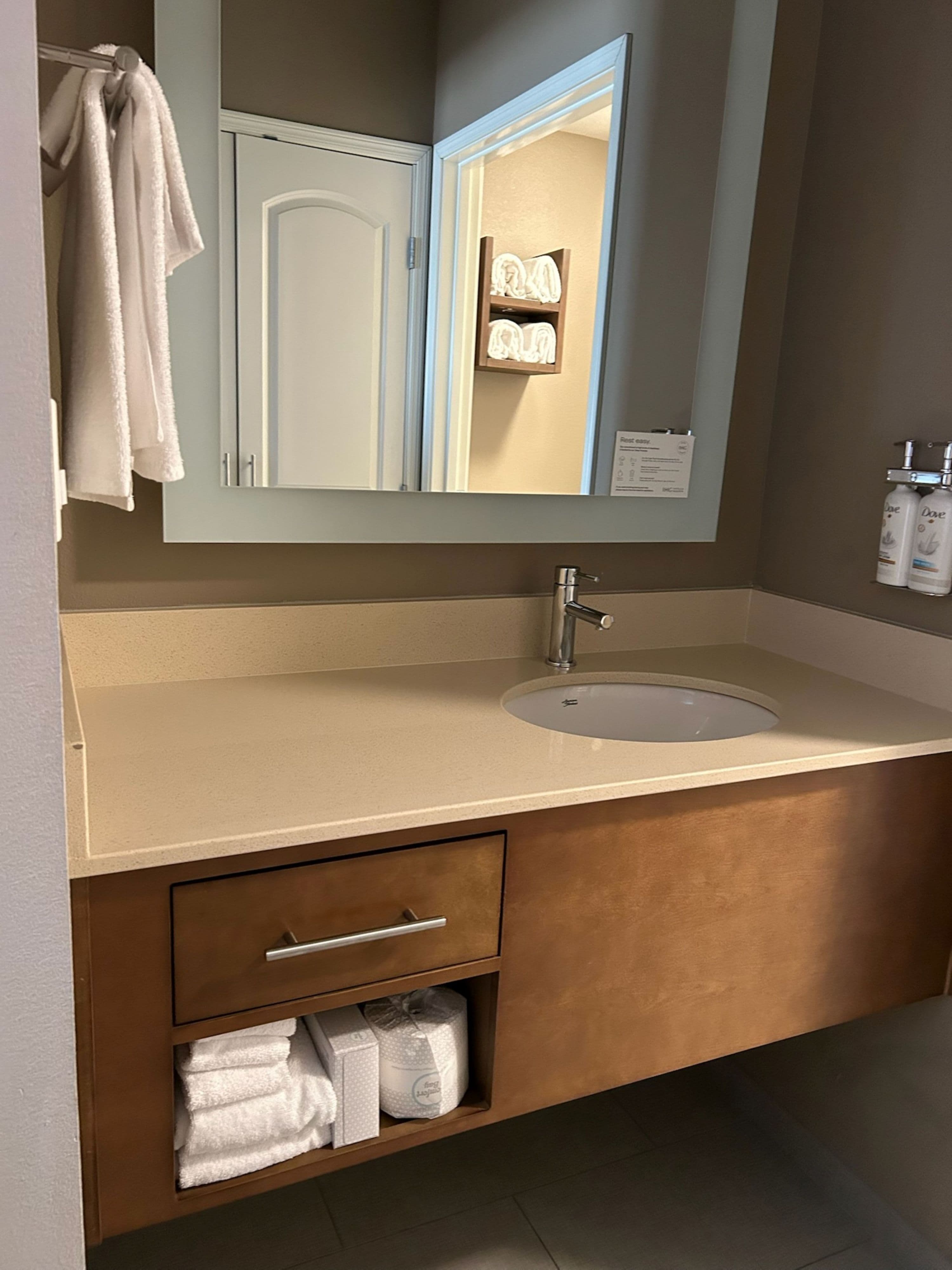 Staybridge Suites Hillsboro - Orenco Station — 21