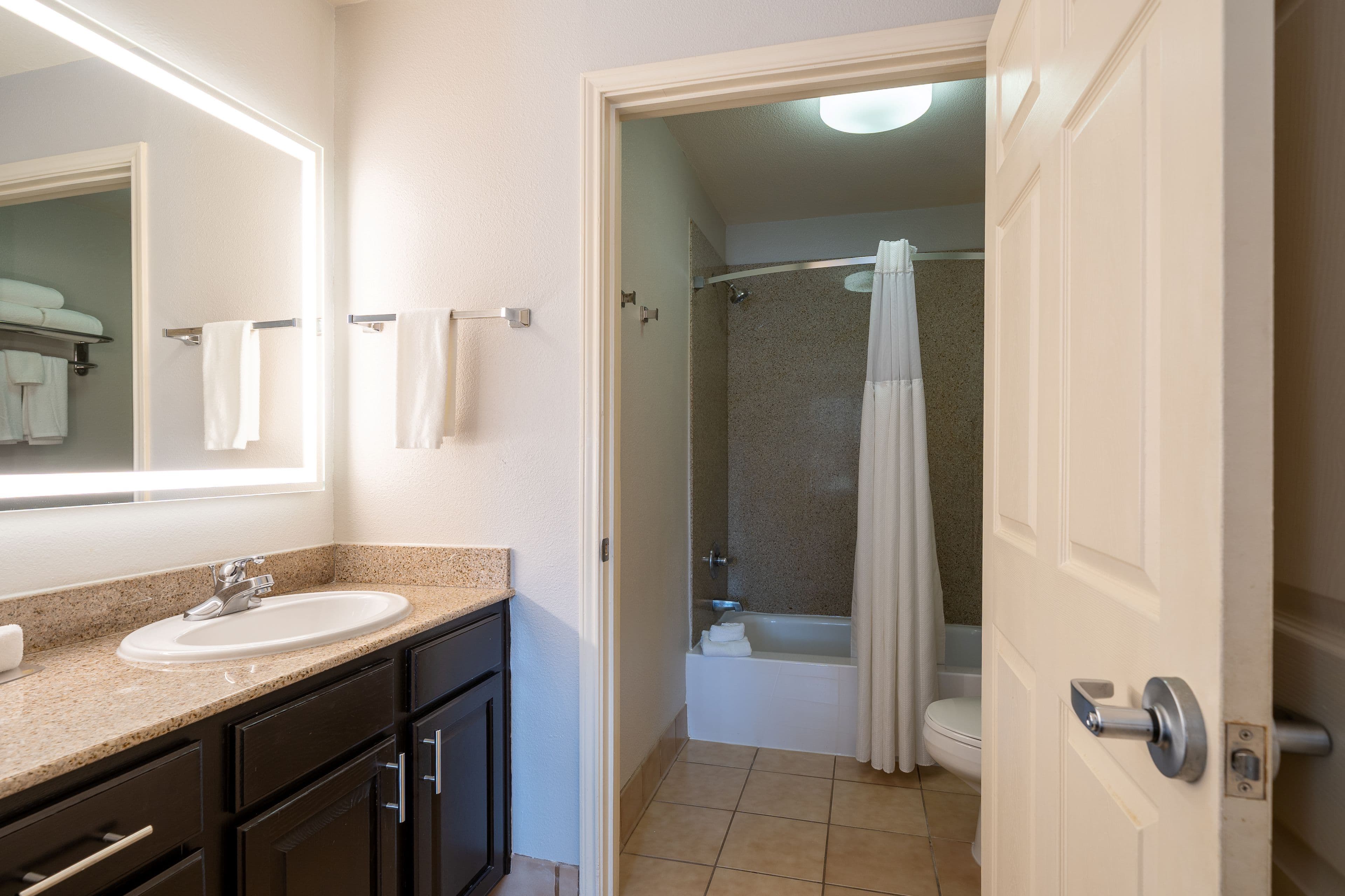Staybridge Suites Houston West/Energy Corridor - Image 3