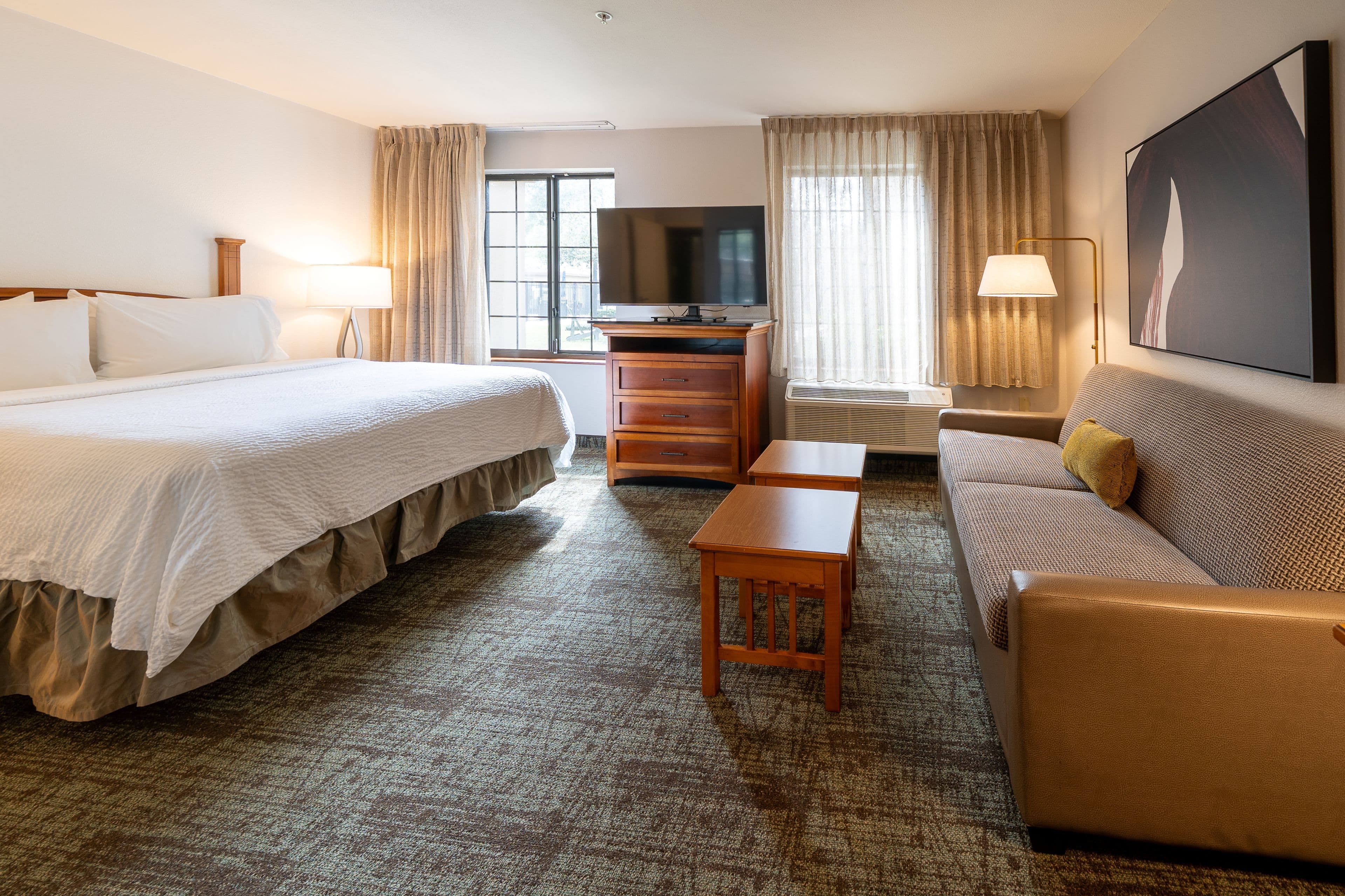 Studio Suite - Image 5