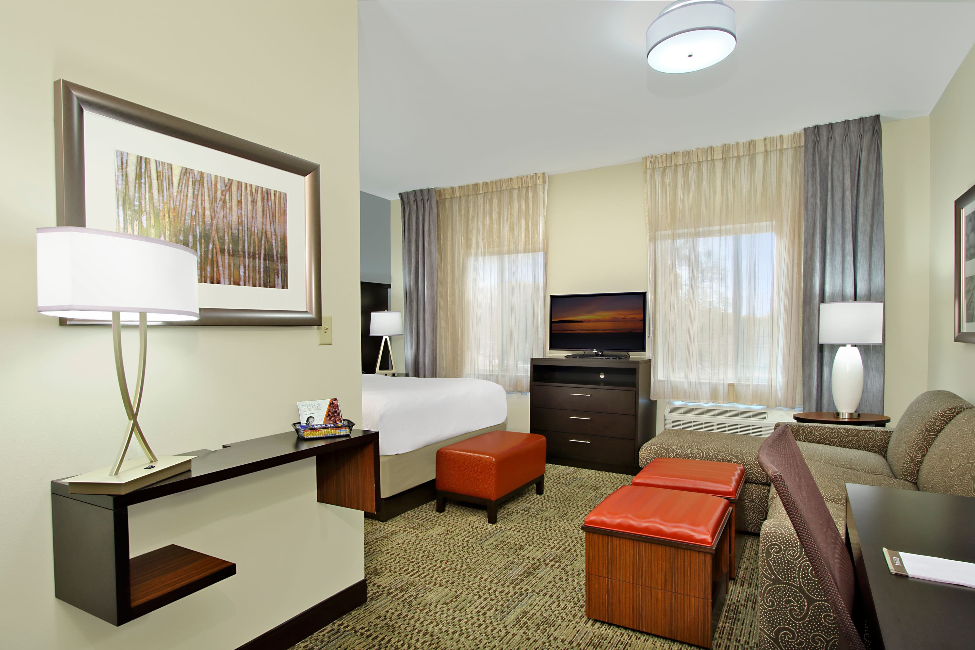 Staybridge Suites Houston - Medical Center - Image 2