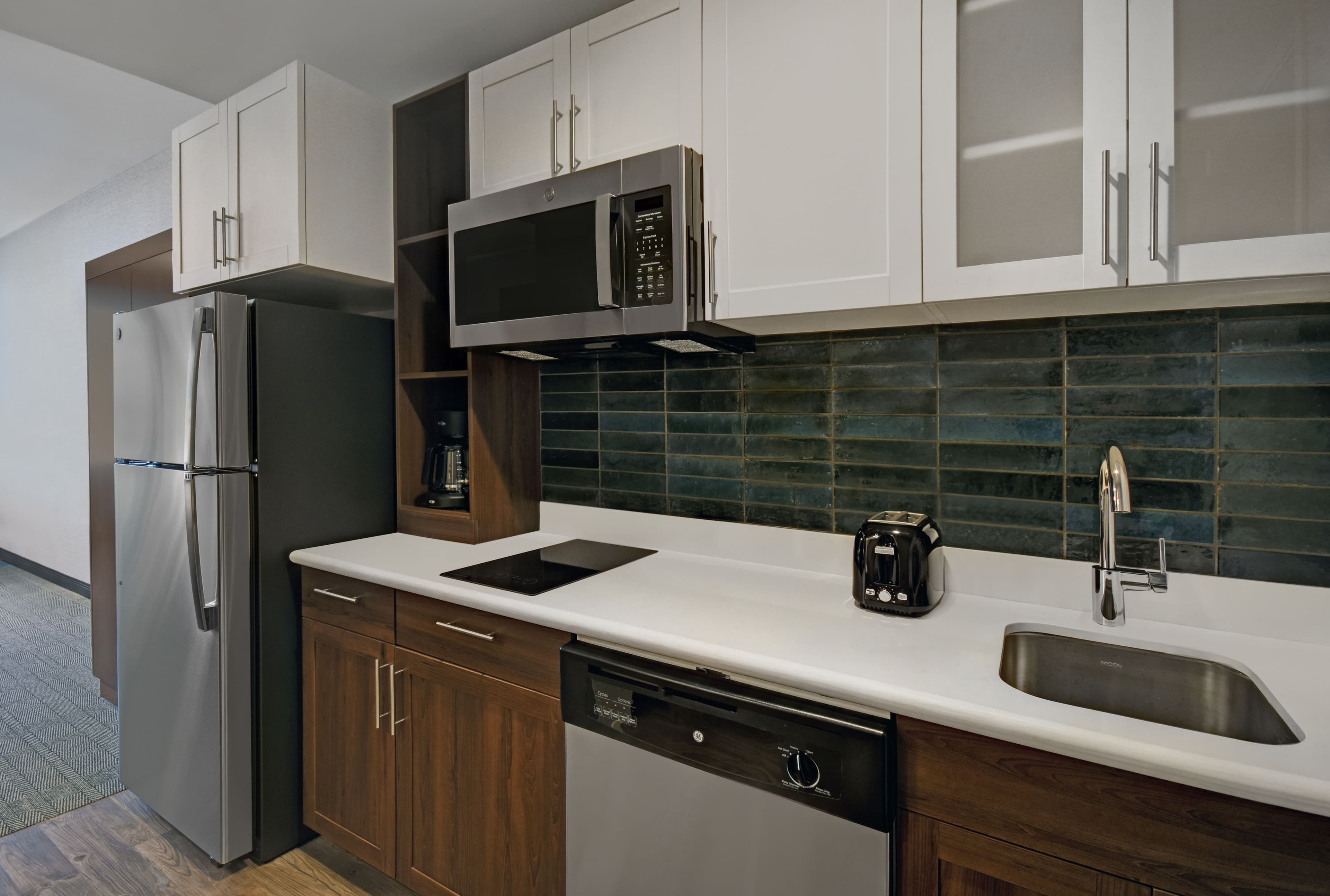 Staybridge Suites Houston - Galleria Area — 7
