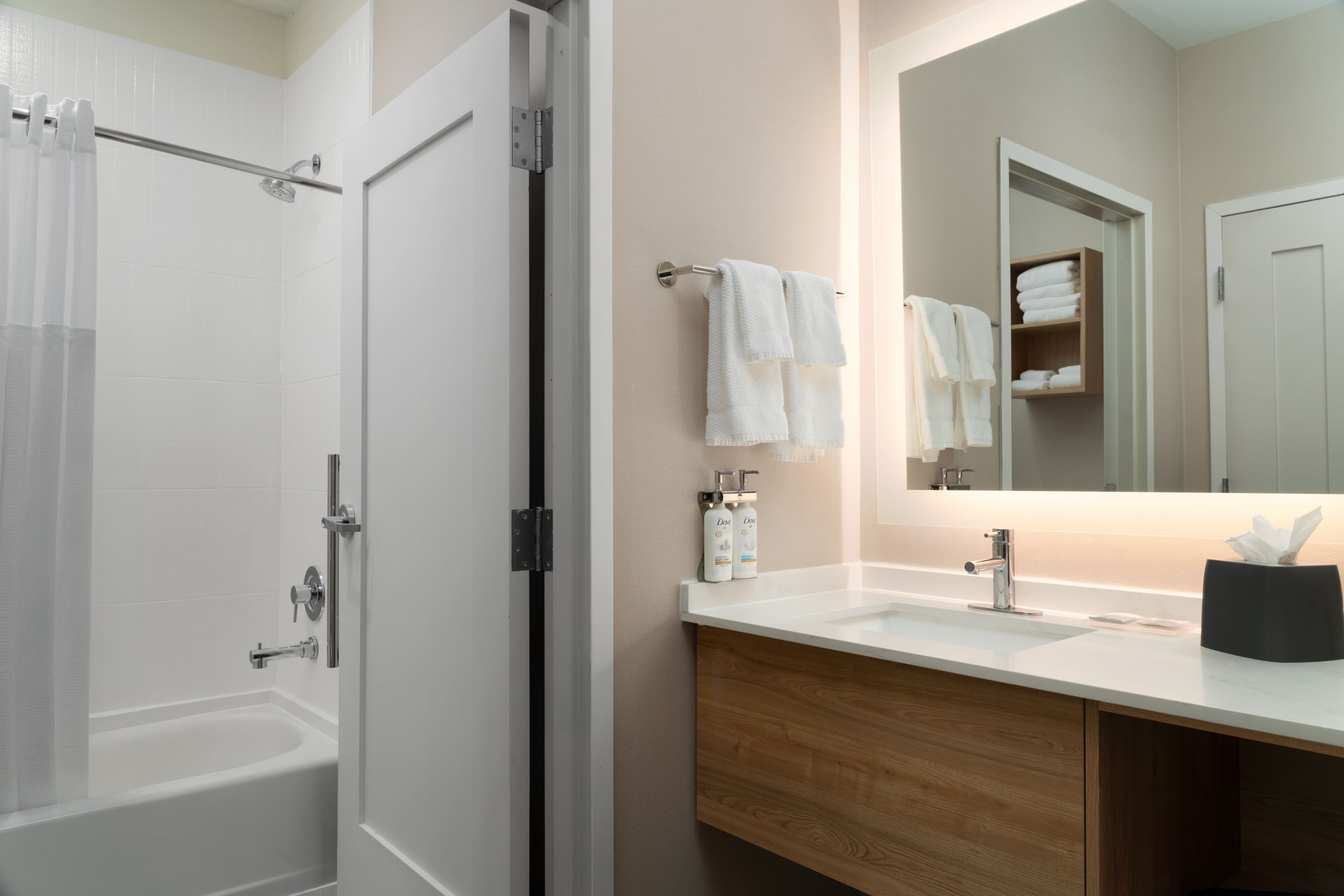 Staybridge Suites Houston NW Cypress Crossing - Image 5