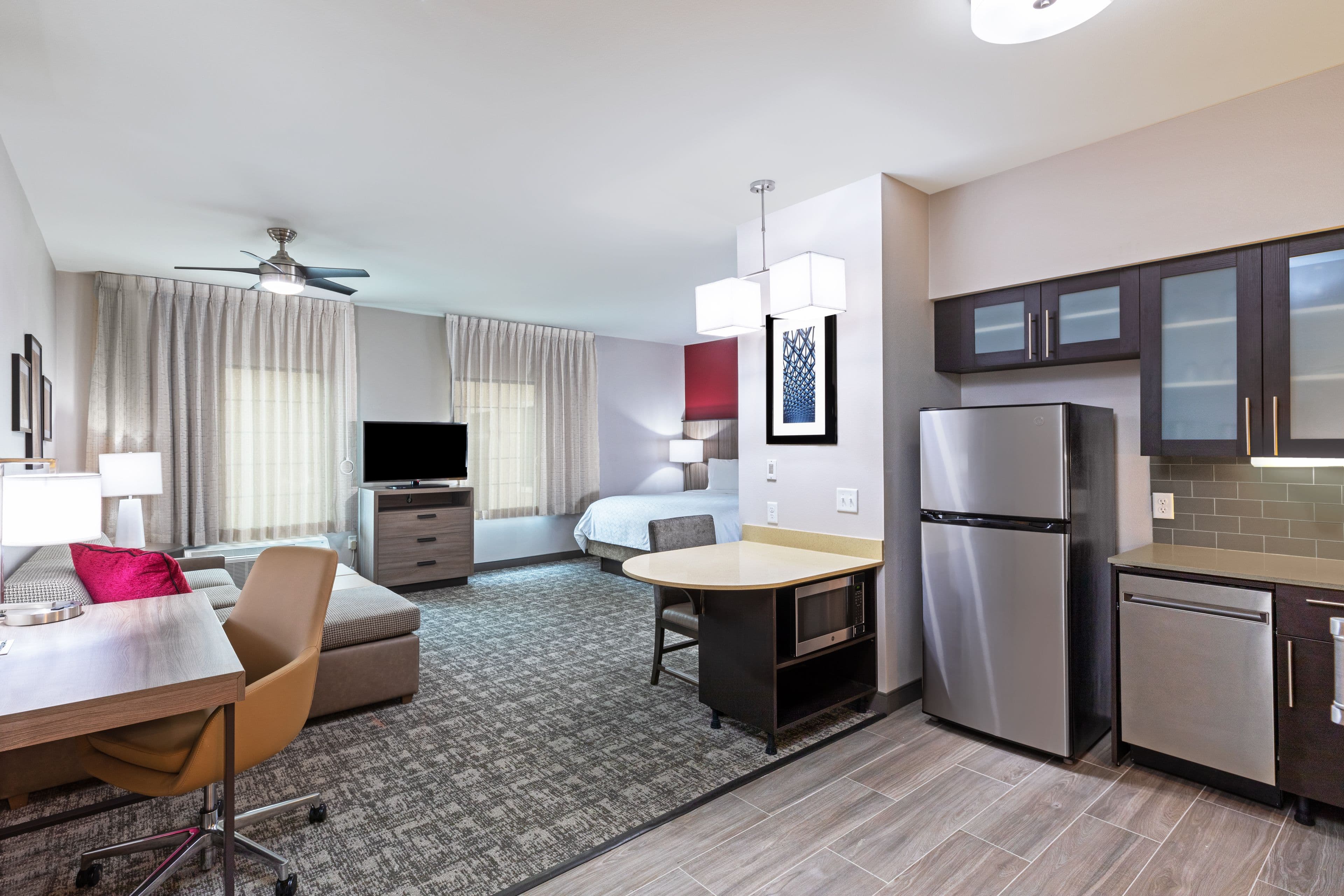 Staybridge Suites IAH Airport East — 11