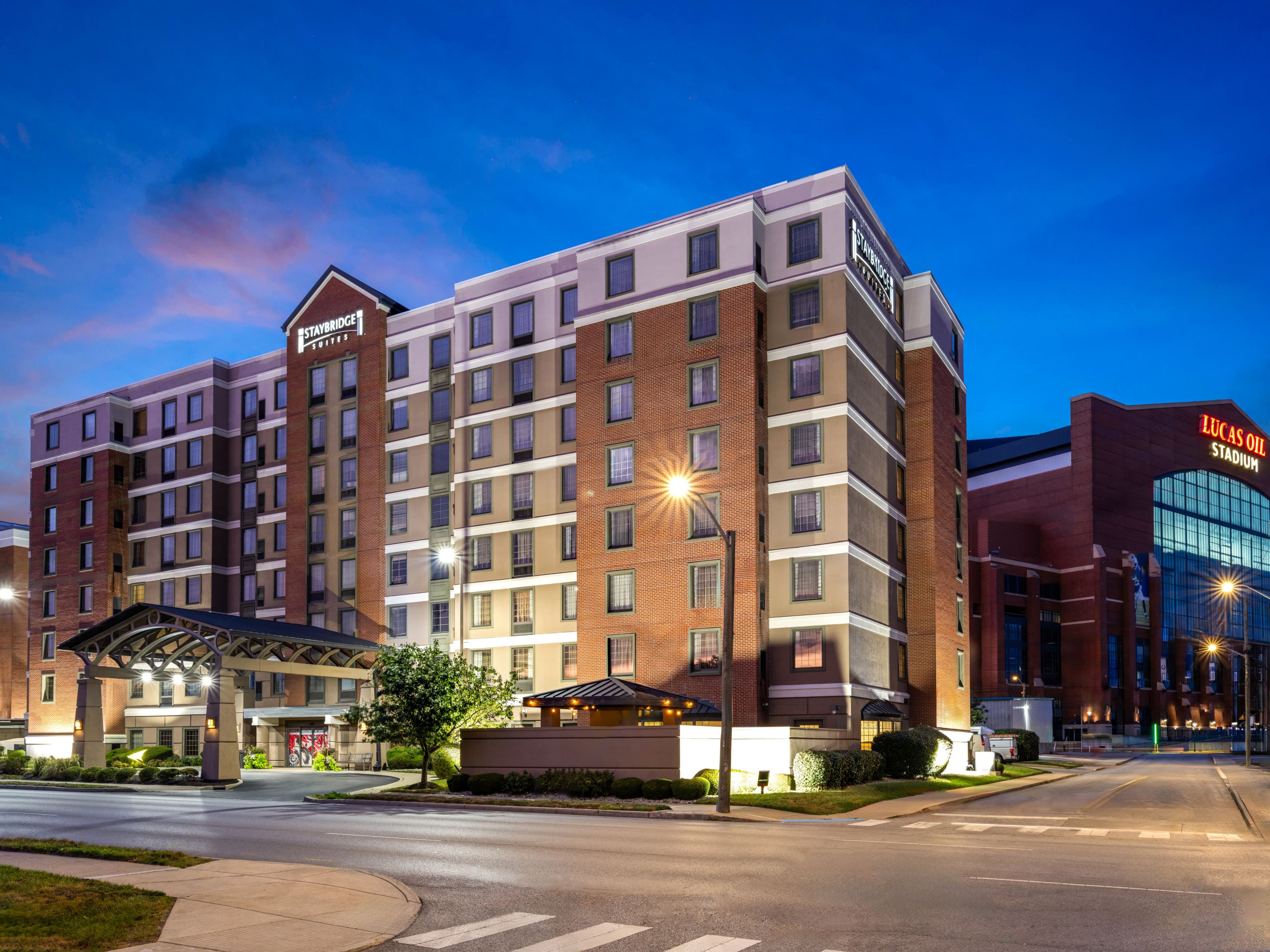 Staybridge Suites Indianapolis Downtown-Conv Ctr - Image 1