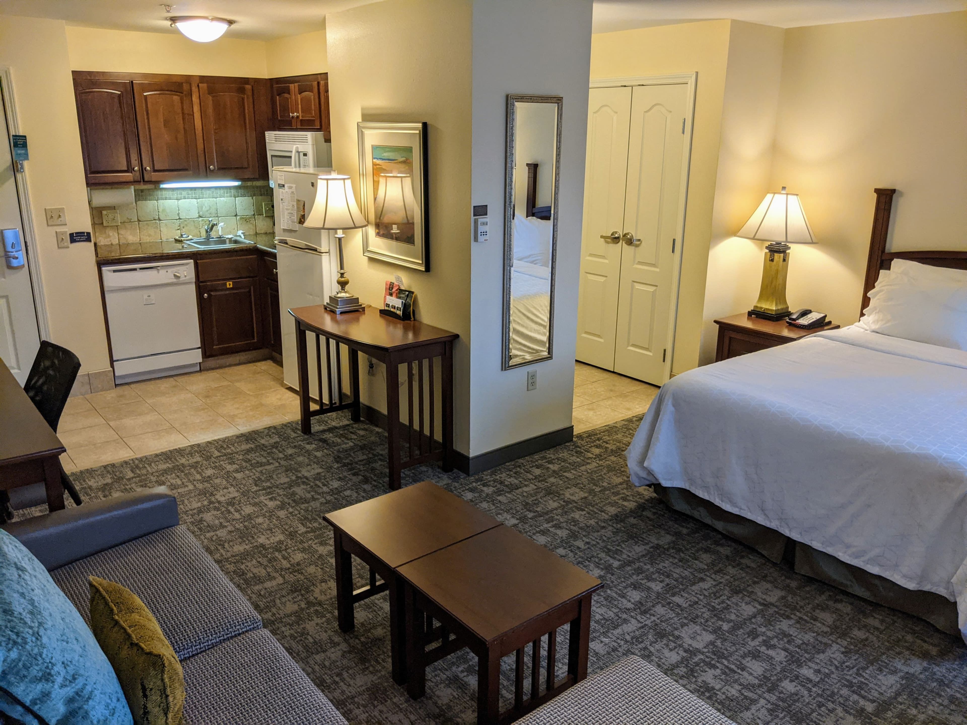 Staybridge Suites Indianapolis-Carmel — 10