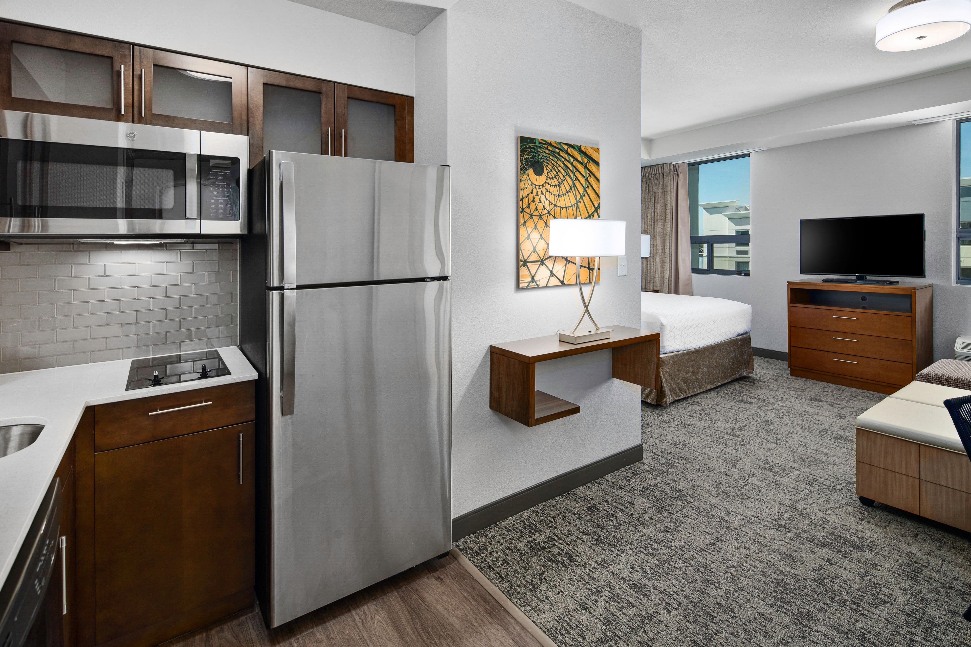 Staybridge Suites Irvine - John Wayne Airport - Image 2