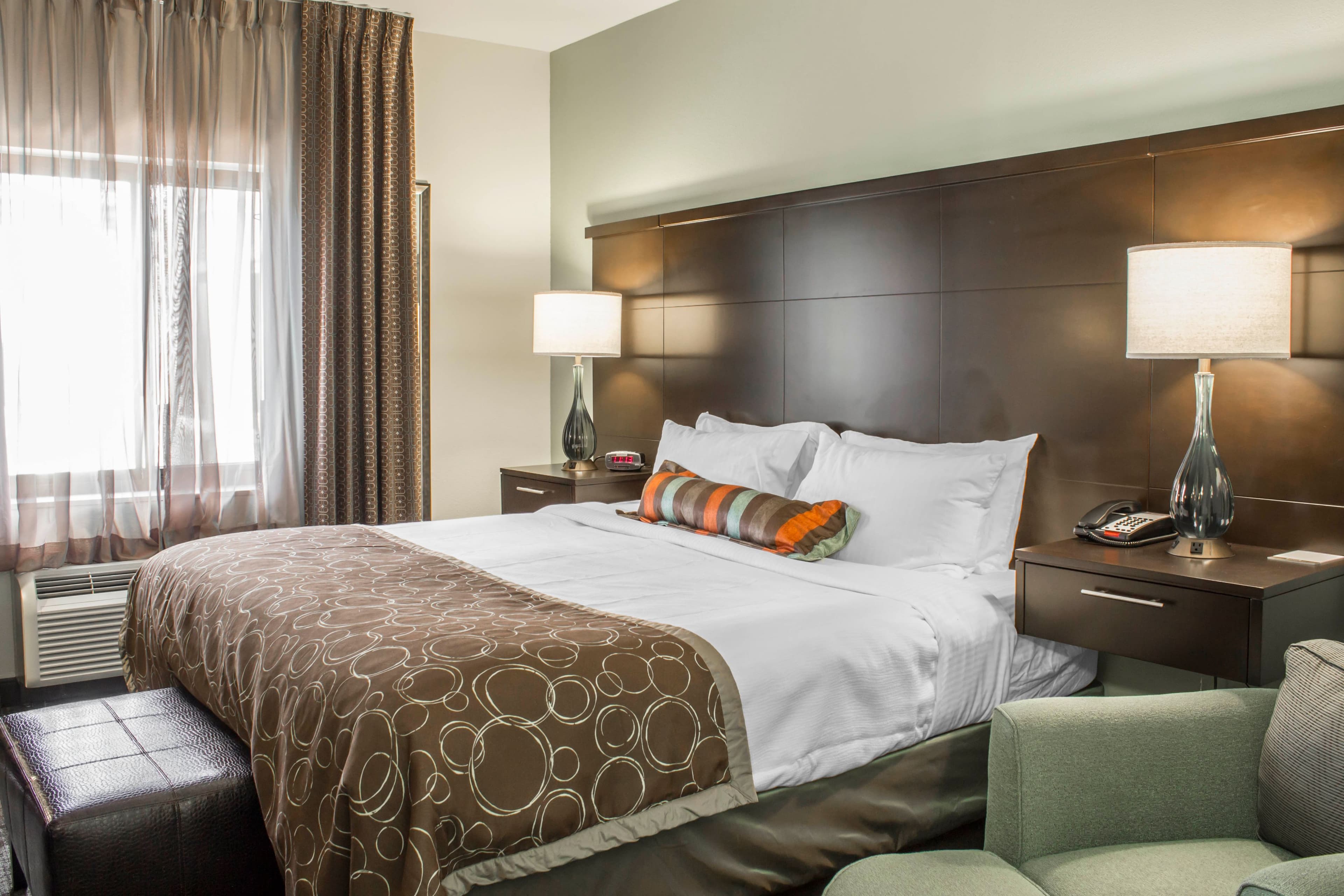 Staybridge Suites Jacksonville-Camp Lejeune Area — 36