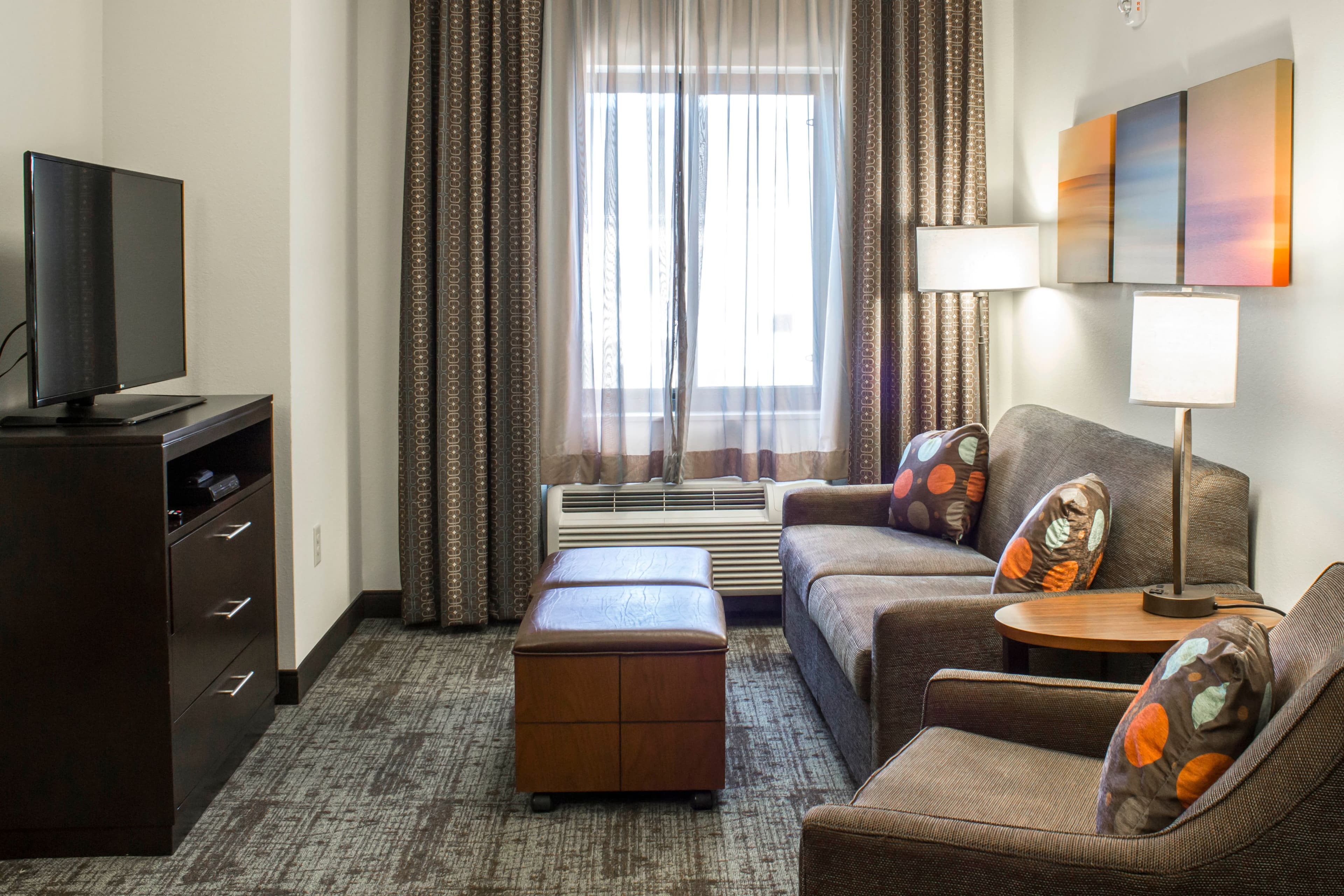 Staybridge Suites Jacksonville-Camp Lejeune Area - Image 3