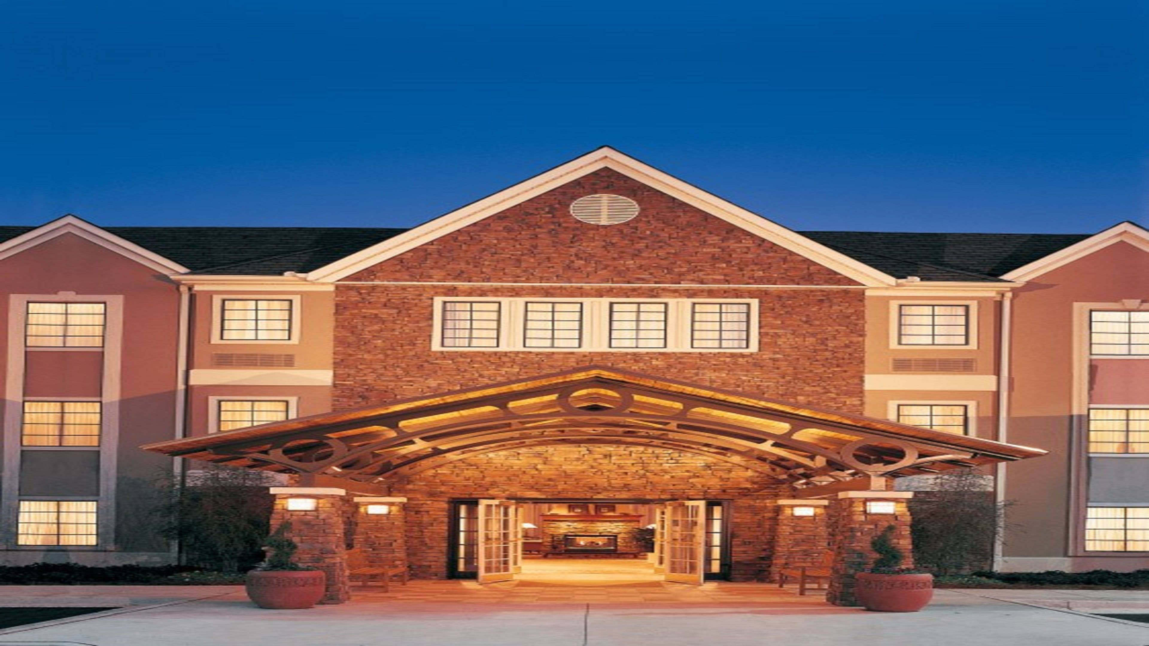 Staybridge Suites Johnson City - Image 1