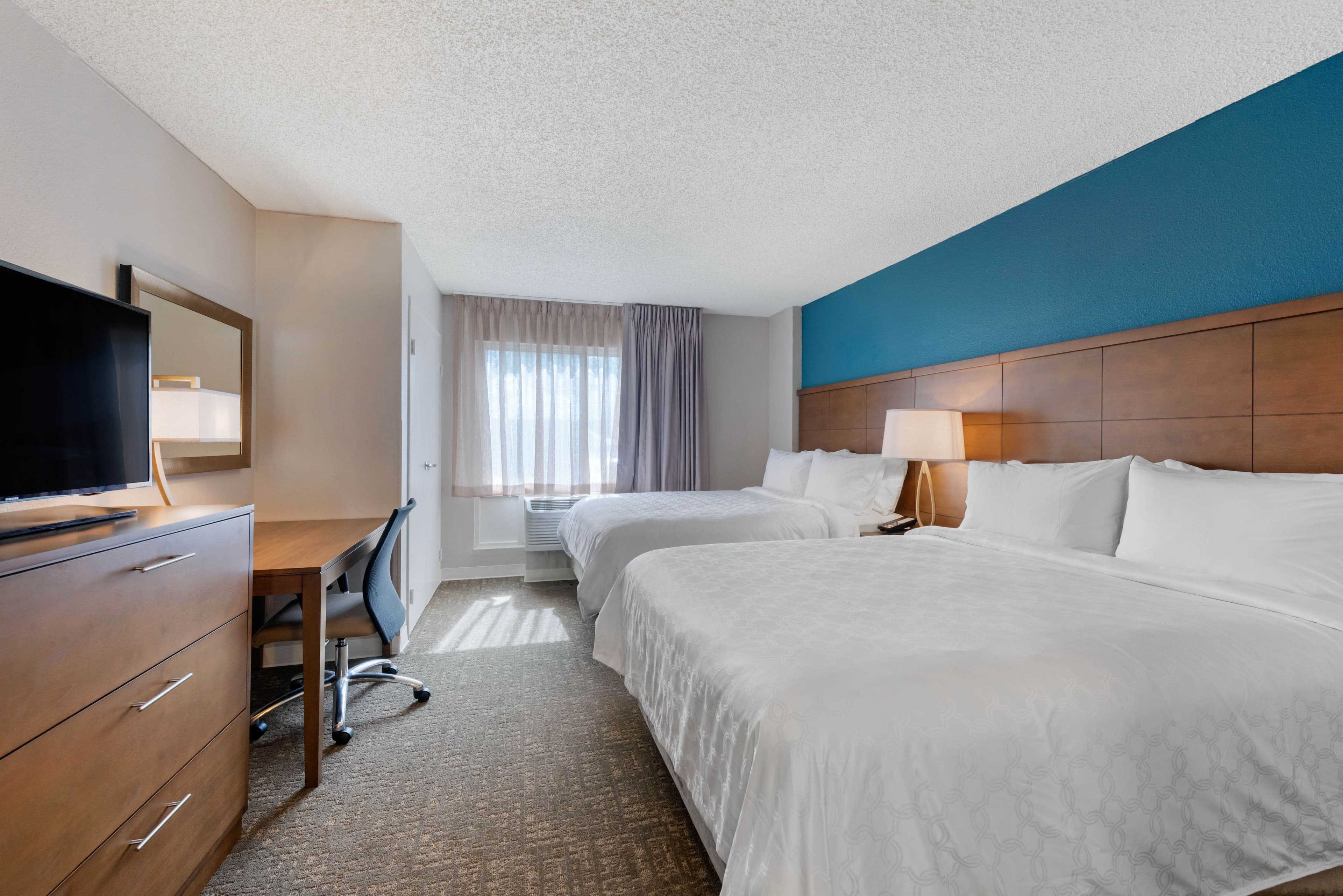 Staybridge Suites Orlando Royale Parc Suites — 14