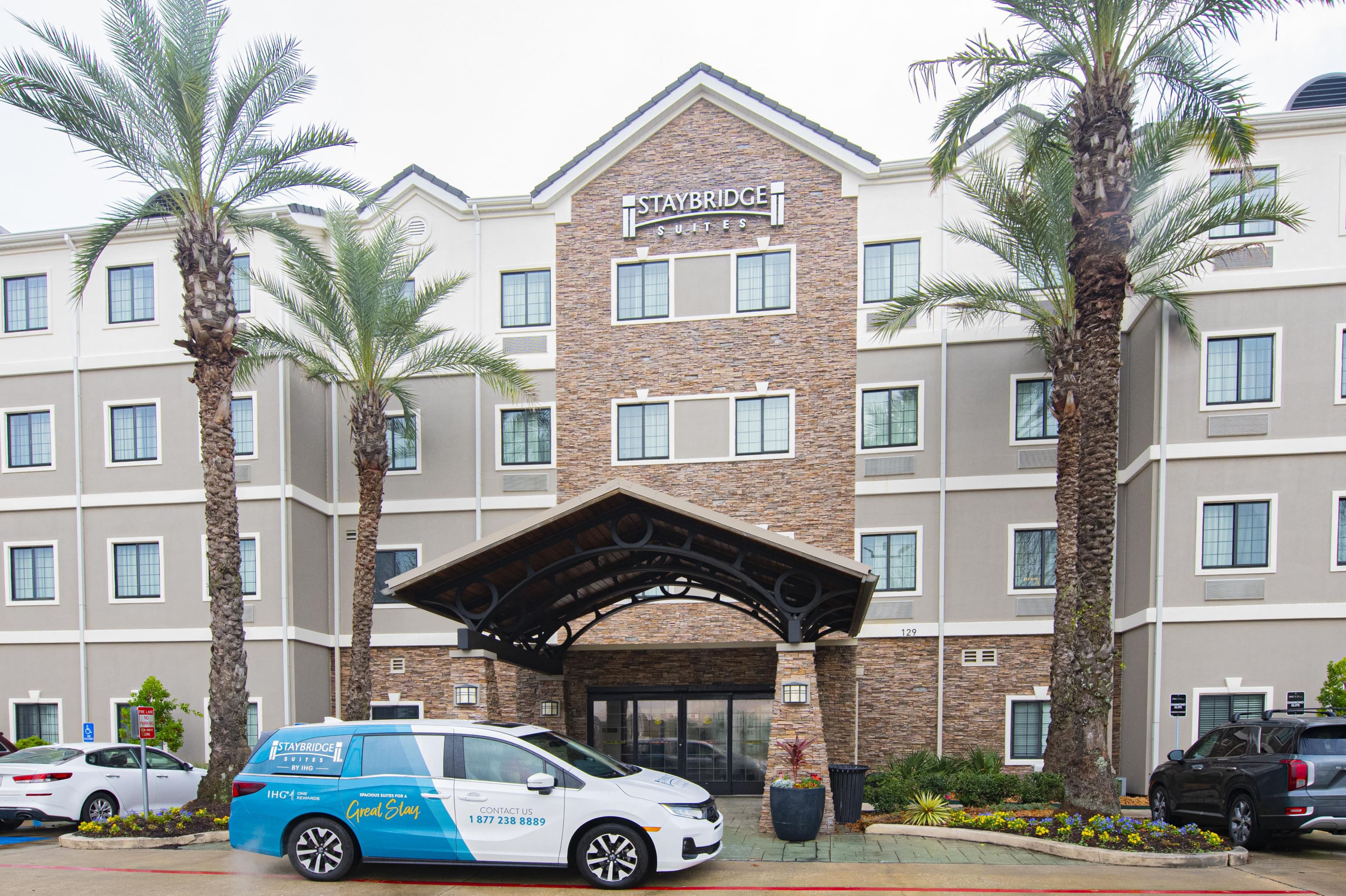 Staybridge Suites Lafayette-Airport - Image 1
