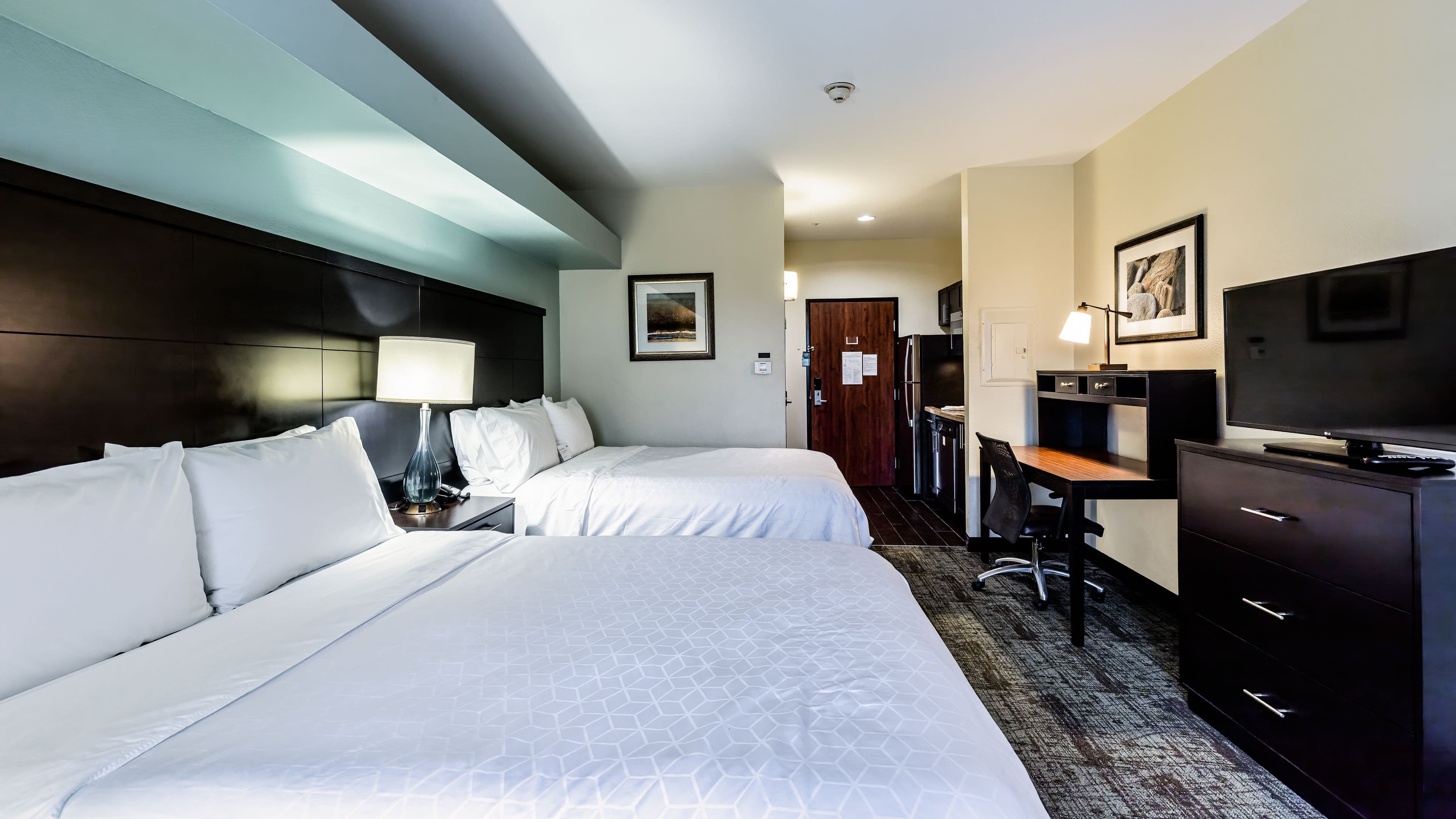 Staybridge Suites Laredo International Airport — 11