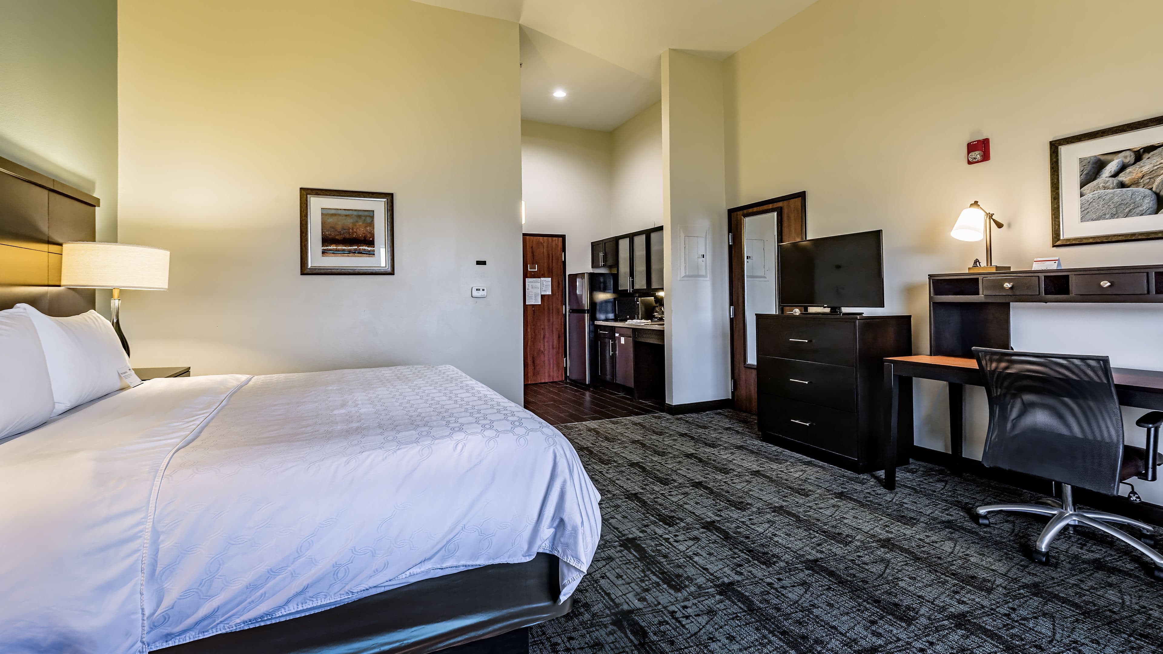 Staybridge Suites Laredo International Airport — 8