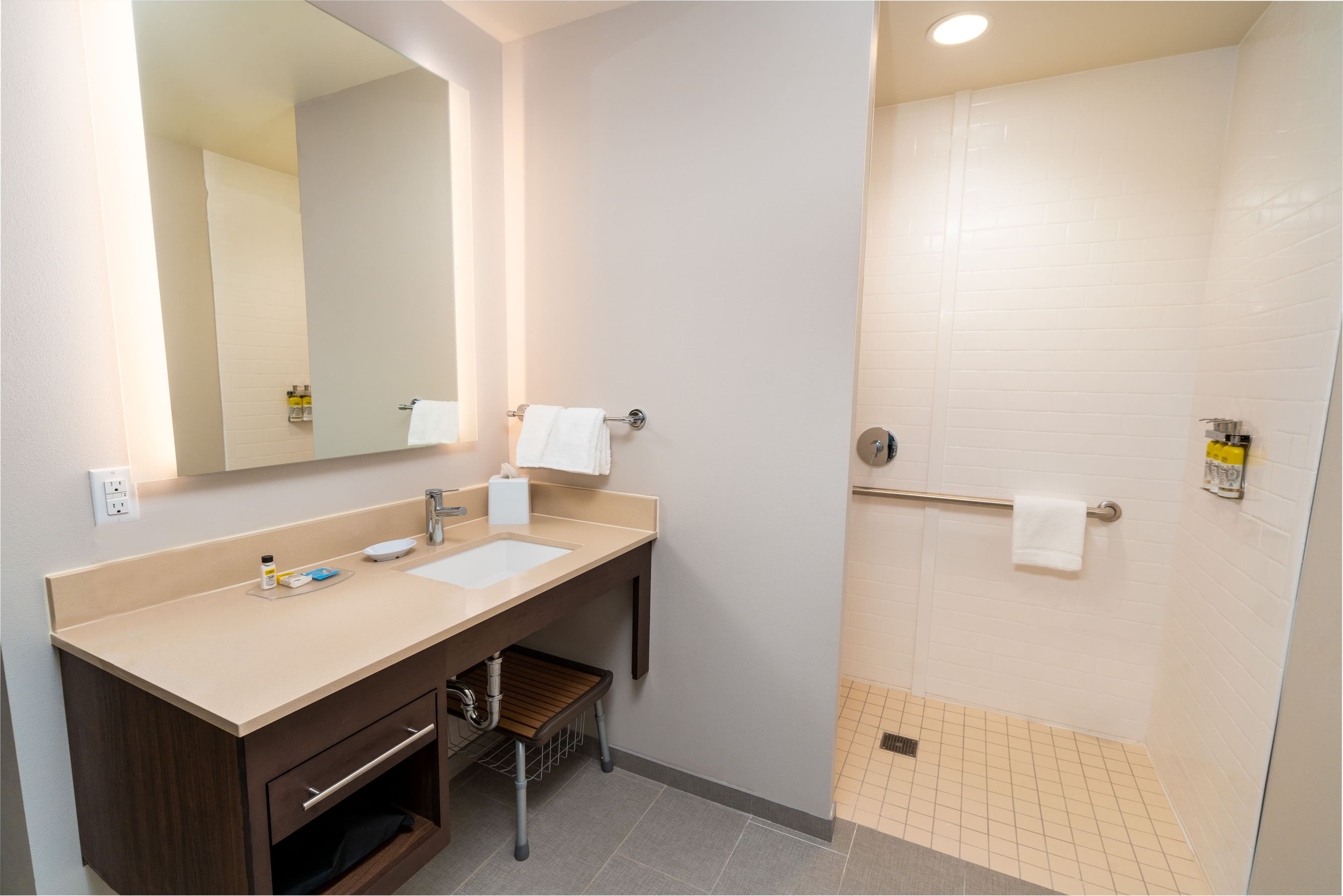Staybridge Suites Washington DC East - Largo — 16